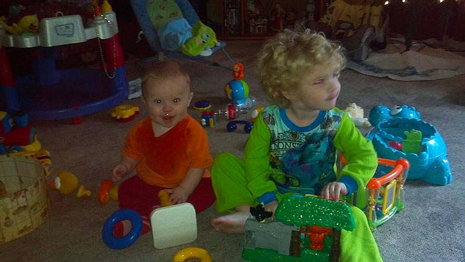 Koel is registered to the contest to win money with this photo: adaptation, baby, child, event, eye, fun, green, head, iris, kindergarten, leisure, people, person, photograph, play, product, sharing, snapshot, toddler, toy