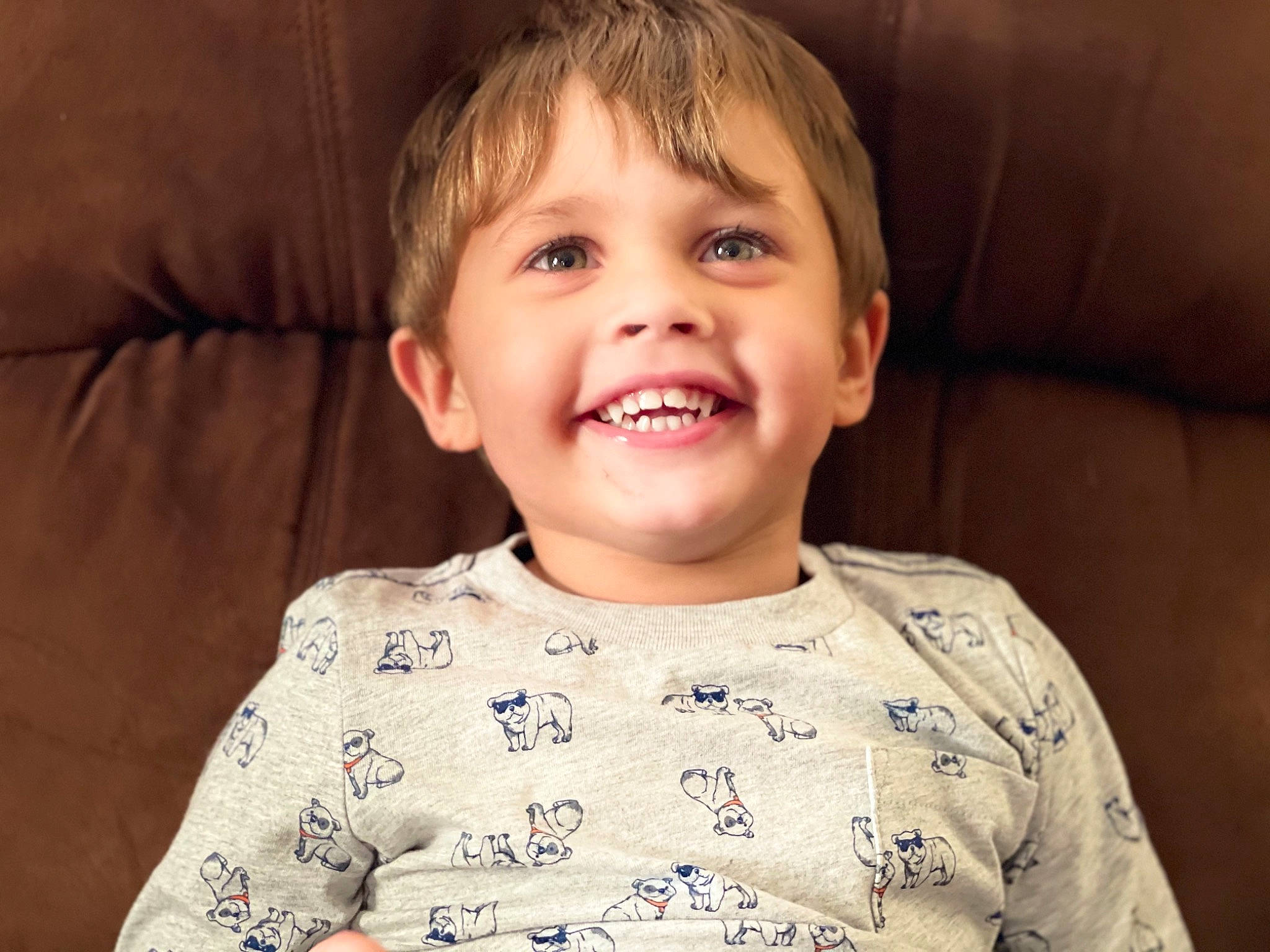 Damon is registered to the contest to win money with this photo: baby_toddler_clothing, beauty, cheek, child, cool, eyelash, facial_expression, forehead, happy, iris, joy, lip, mammal, neck, nose, person, skin, sleeve, smile, t_shirt