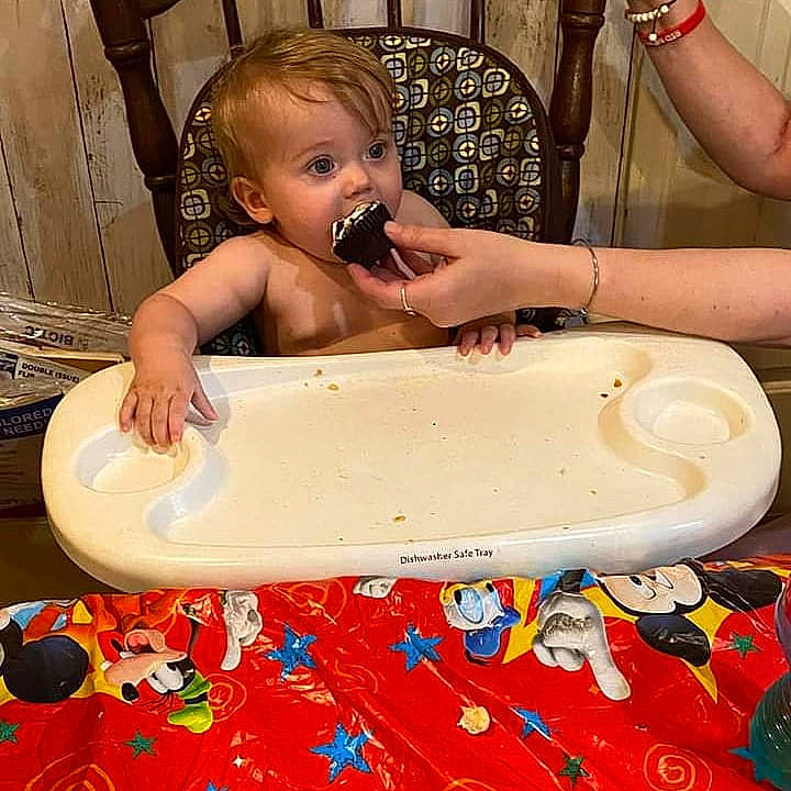 Kylin is registered to the contest to win money with this photo: baby_bathing, bathing, bathtub, child, fun, person, play, toddler