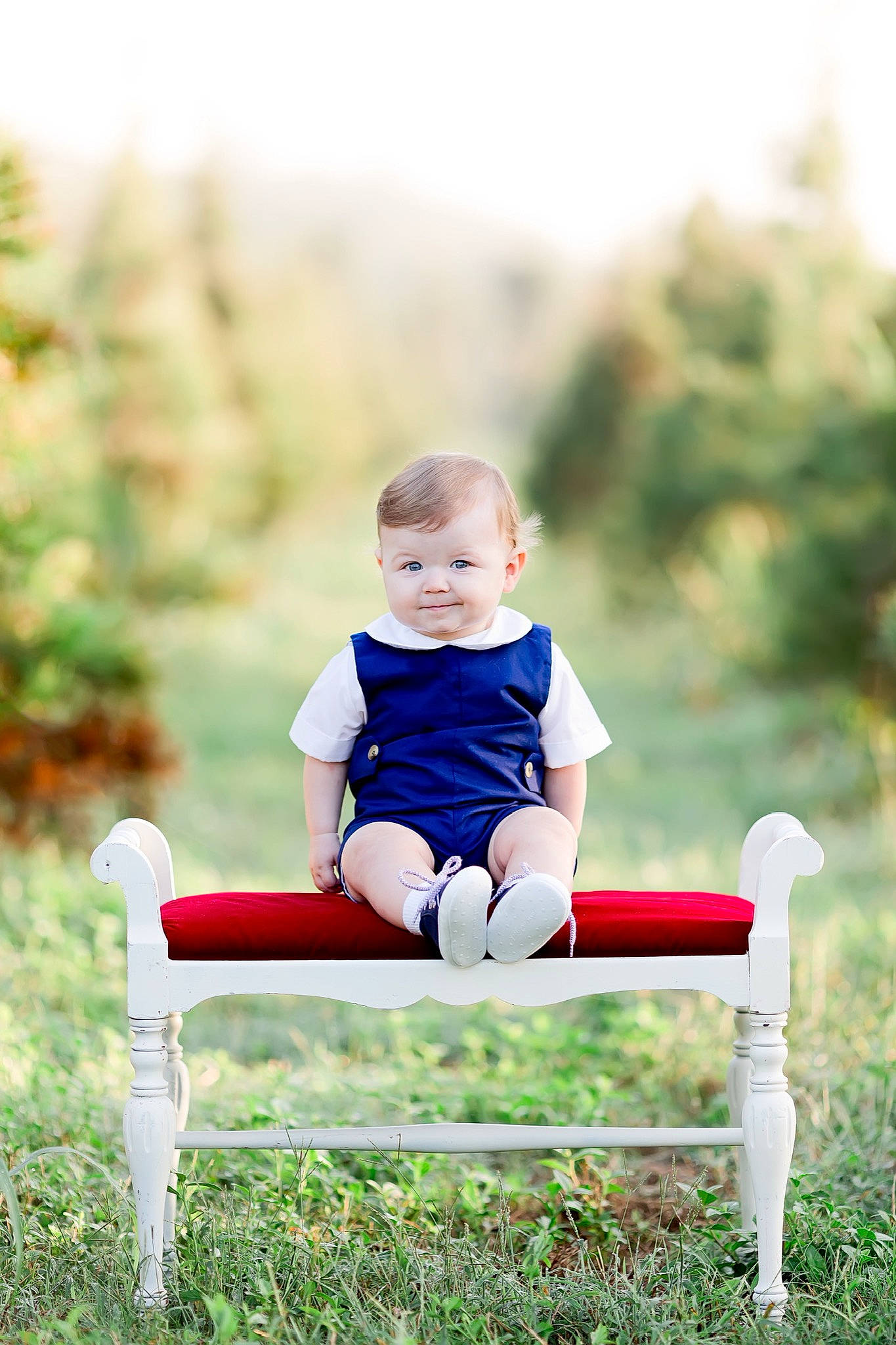 Wilson is registered to the contest to win money with this photo: arm, baby, baby_toddler_clothing, comfort, dress, face, flash_photography, grass, happy, jeans, knee, leisure, people, people_in_nature, person, plant, shorts, standing, sunlight, t_shirt