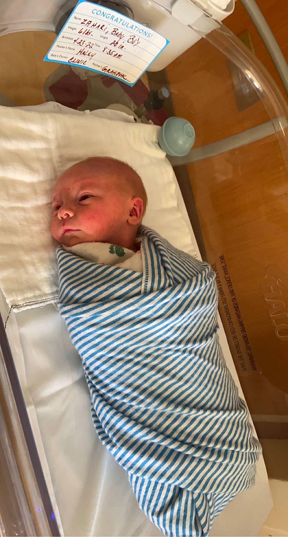 Beaux joined the competition — help win amazing prizes! baby, baby_products, baby_safety, baby_sleeping, bed, bedding, bedtime, child, childbirth, comfort, hospital, infant_bed, linens, medical, mouth, nap, person, room, sleep, sleeve