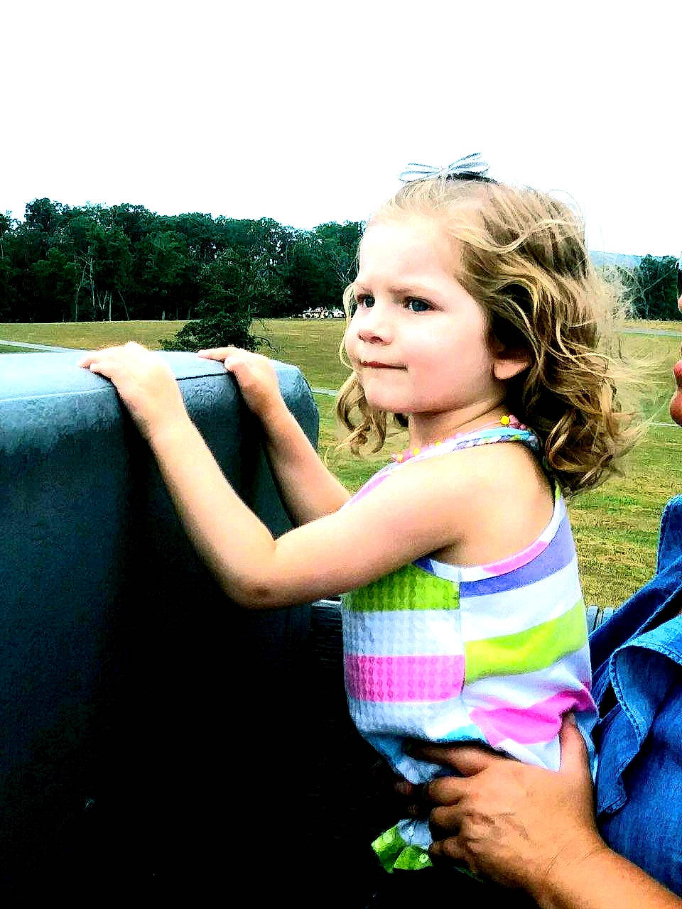 Gloria is registered to the contest to win money with this photo: beauty, blond, child, cool, dress, fun, grass, green, hair, hand, leisure, long_hair, person, photography, smile, summer, sunlight, toddler, tree, vacation