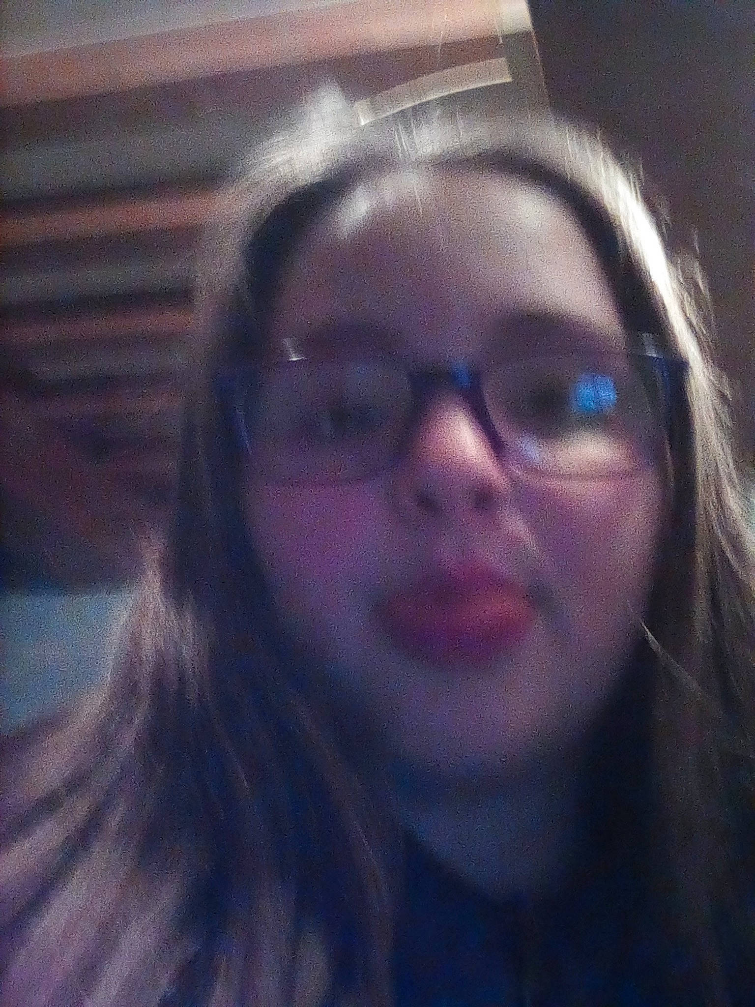 Marine a rejoint le concours — aidez-le/la à gagner de superbes lots ! beauty, chin, cool, eyebrow, eyewear, face, forehead, fun, glasses, hair, hairstyle, head, lady, lip, mouth, nose, person, photography, selfie, smile