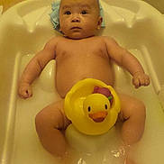 Oswin is registered to the contest to win money with this photo: