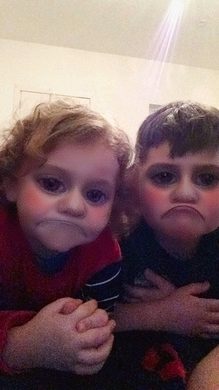 Deniz participe au concours pour gagner de l'argent avec cette photo : cheek, child, cool, eye, eyebrow, face, fun, head, nose, people, person, photography, selfie, sky, smile, toddler