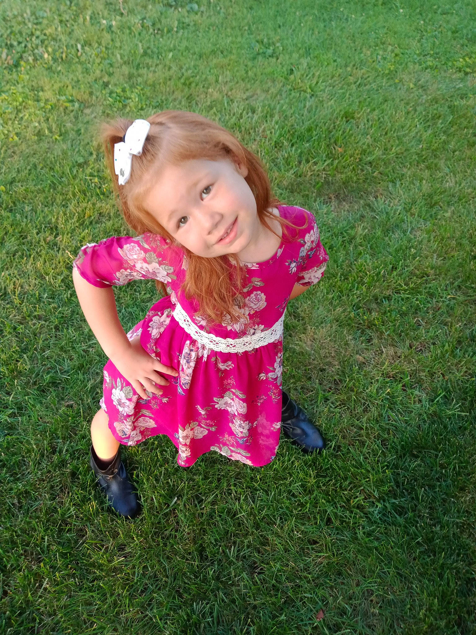 Zayna is registered to the contest to win money with this photo: baby_toddler_clothing, child, clothing, fun, grass, grass_family, grassland, happy, joy, lawn, leisure, magenta, pattern, people_in_nature, person, pink, plant, recreation, sitting, sleeve