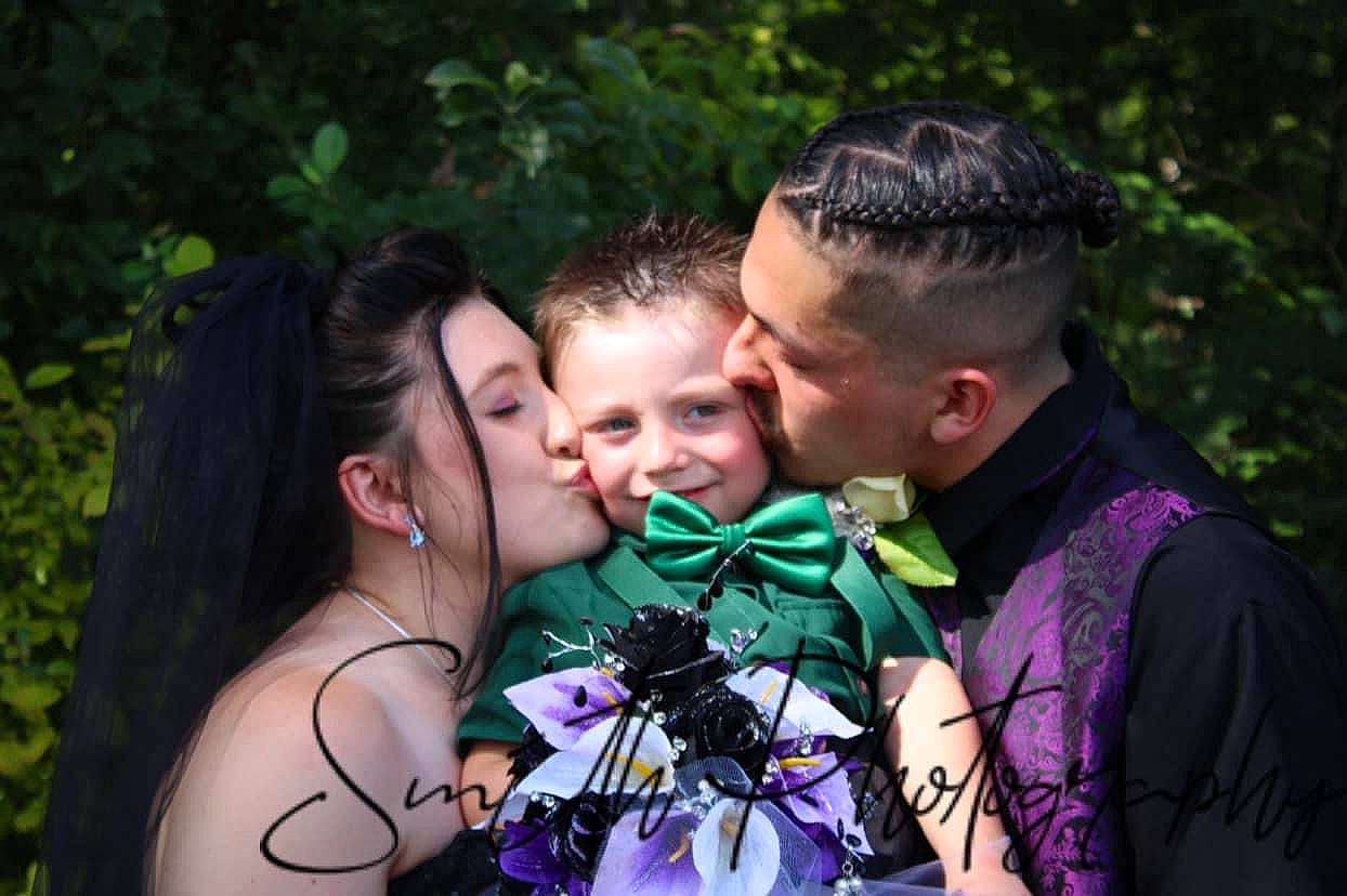 Liam joined the competition — help win amazing prizes! botany, child, earrings, event, flash_photography, fun, gesture, grass, happy, interaction, jewellery, joy, kiss, leisure, necklace, people_in_nature, person, plant, romance, smile