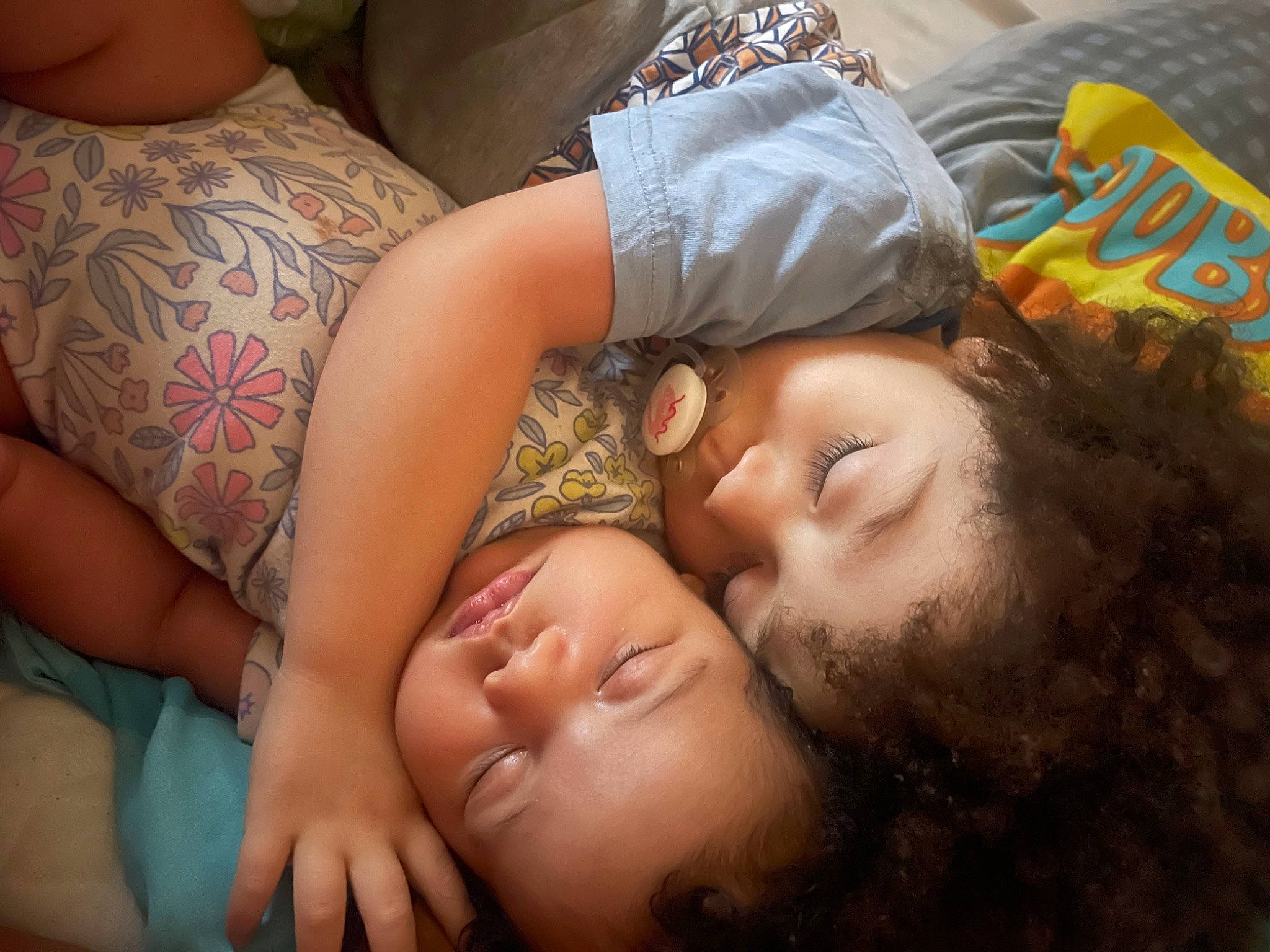 Brandon is registered to the contest to win money with this photo: arm, beauty, cheek, chest, comfort, eye, eyelash, facial_expression, finger, hairstyle, happy, head, human, mouth, muscle, organ, people, person, skin, thigh