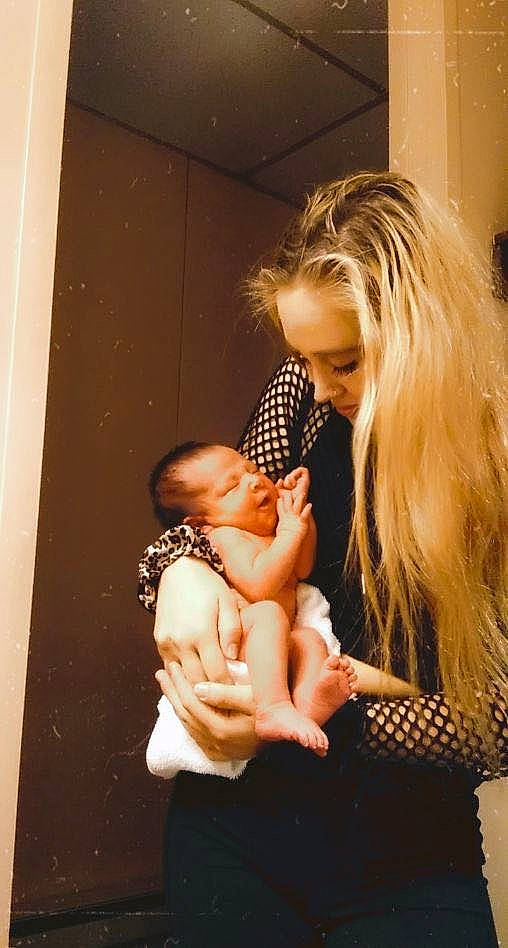 Winona joined the competition — help win amazing prizes! abdomen, baby, comfort, elbow, flash_photography, foot, fun, gesture, hair, happy, human_body, human_leg, leg, long_hair, nail, person, stomach, thigh, toddler, trunk