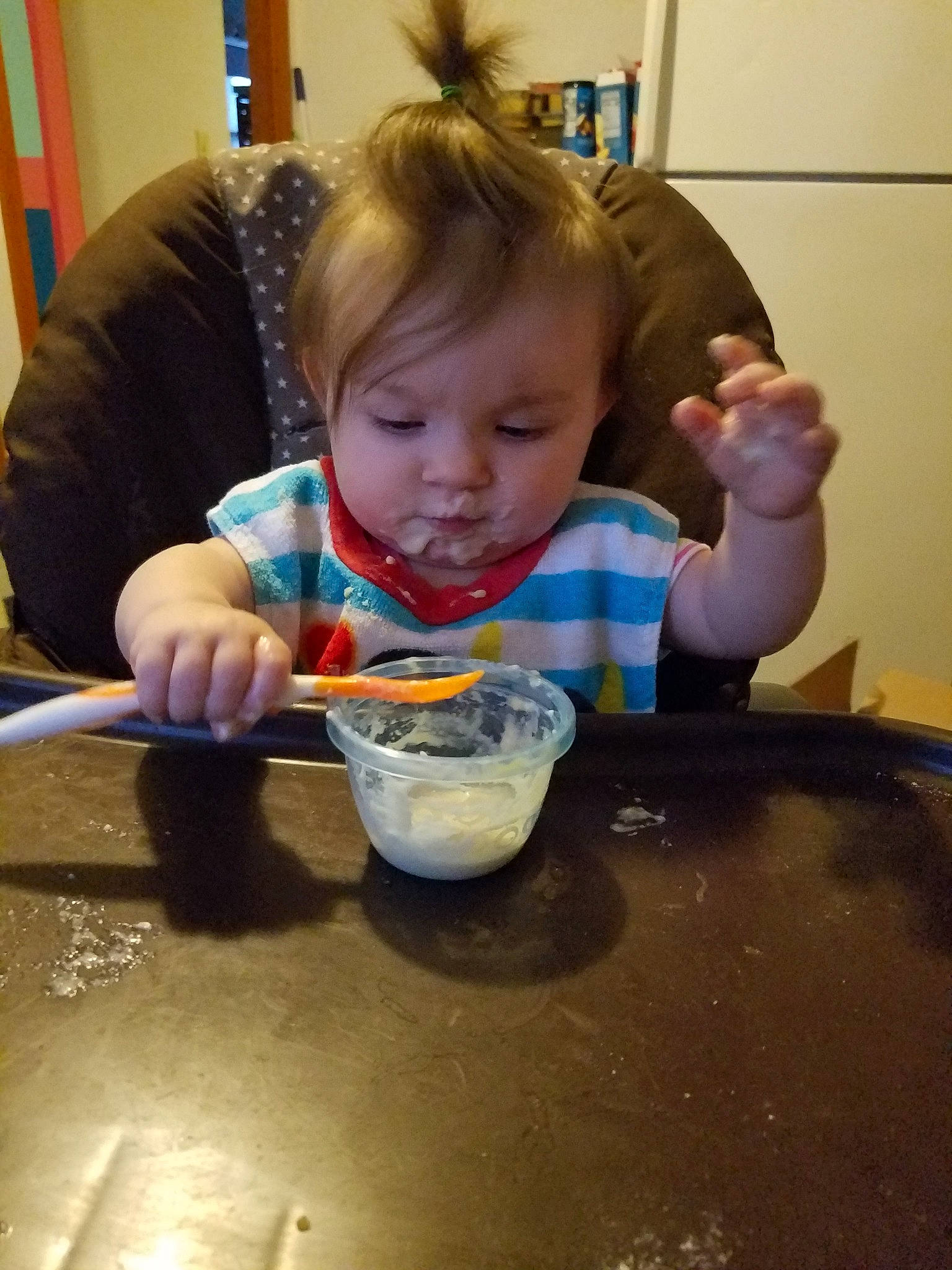 Beatrix is registered to the contest to win money with this photo: child, eating, food, person, play, toddler