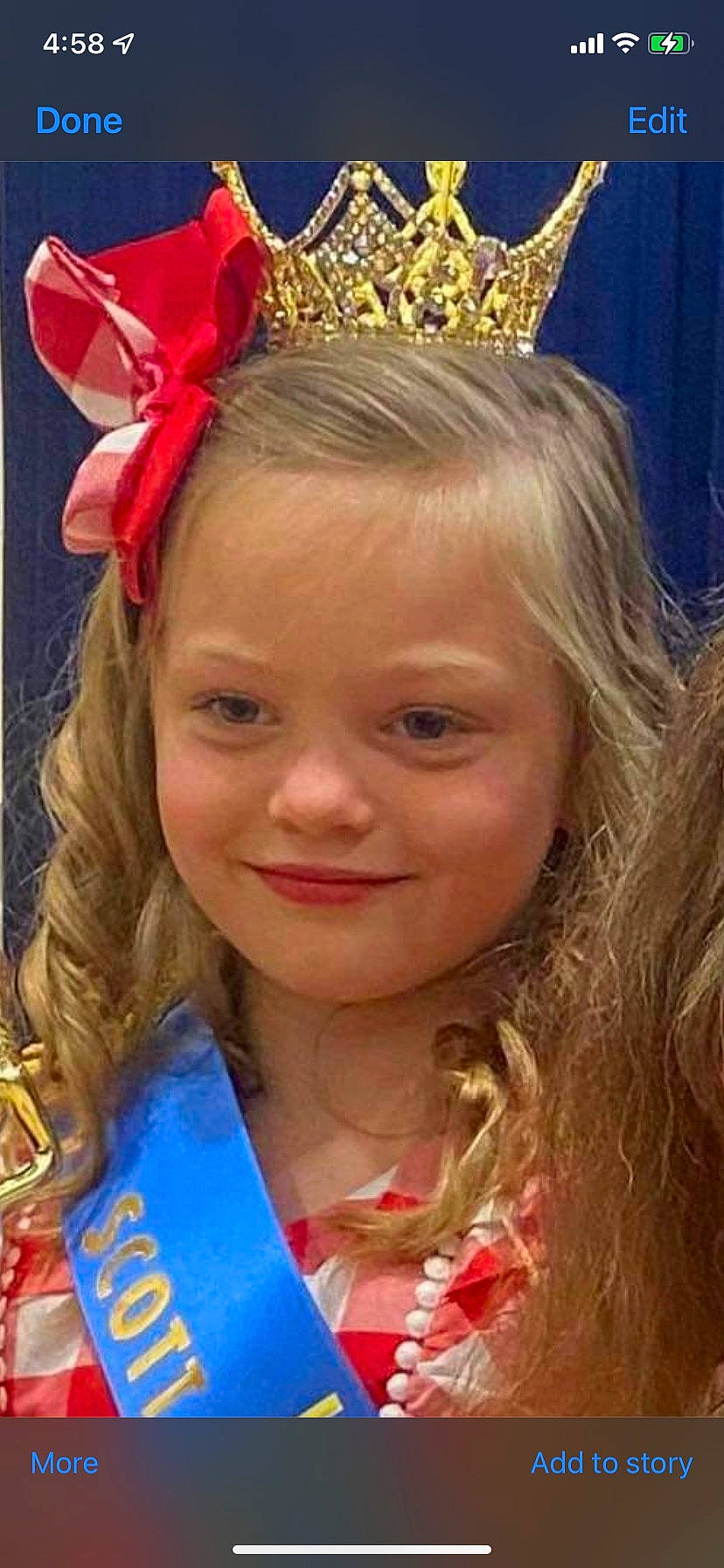 Brianna is registered to the contest to win money with this photo: beauty, cheek, chin, costume_hat, event, eyebrow, eyelash, face, facial_expression, hairstyle, happy, head, headpiece, iris, joy, lip, long_hair, organ, people, person