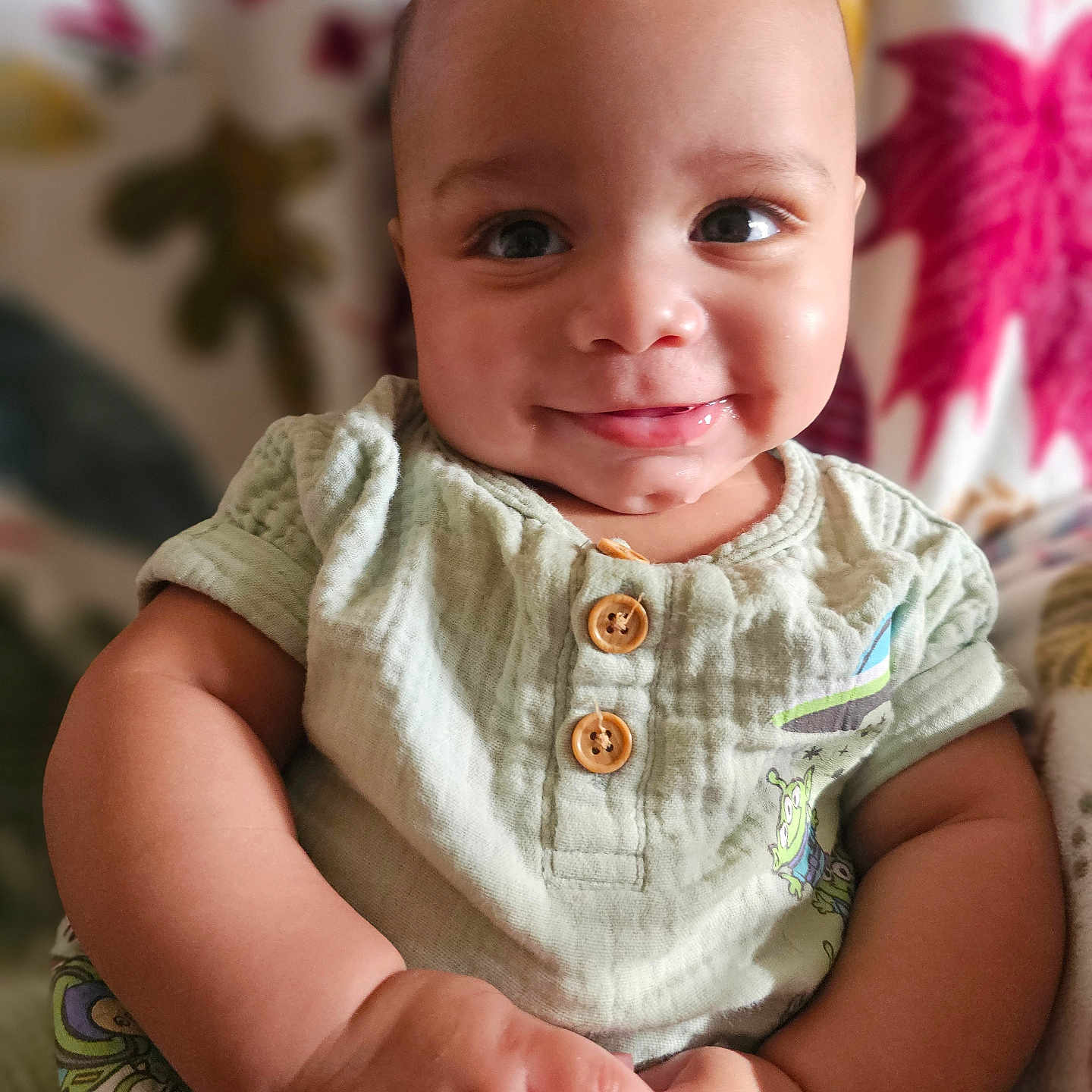 Myian joined the competition — help win amazing prizes! accessories, baby, babylaughing, bodypart, clothing, face, finger, hand, happy, head, jewelry, necklace, newborn, pants, person, photography, portrait, sitting, smile, t_shirt