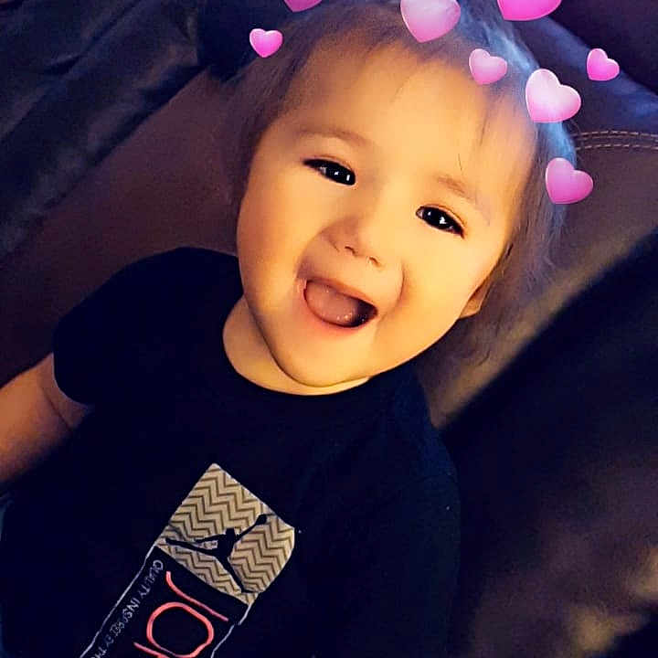 Evalina is registered to the contest to win money with this photo: beauty, blue, cheek, child, day, emotion, eye, face, facial_expression, fun, girl, head, human_hair_color, joy, person, pink, product, purple, skin, smile