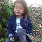 Samia participe au concours pour gagner de l'argent avec cette photo :