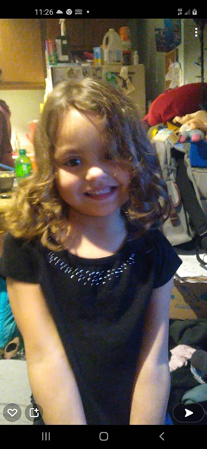 Kenleigh is registered to the contest to win money with this photo: blond, cheek, child, chin, cool, electric_blue, event, eyebrow, fun, hairstyle, happy, iris, joy, long_hair, person, purple, shoulder, skin, smile, t_shirt