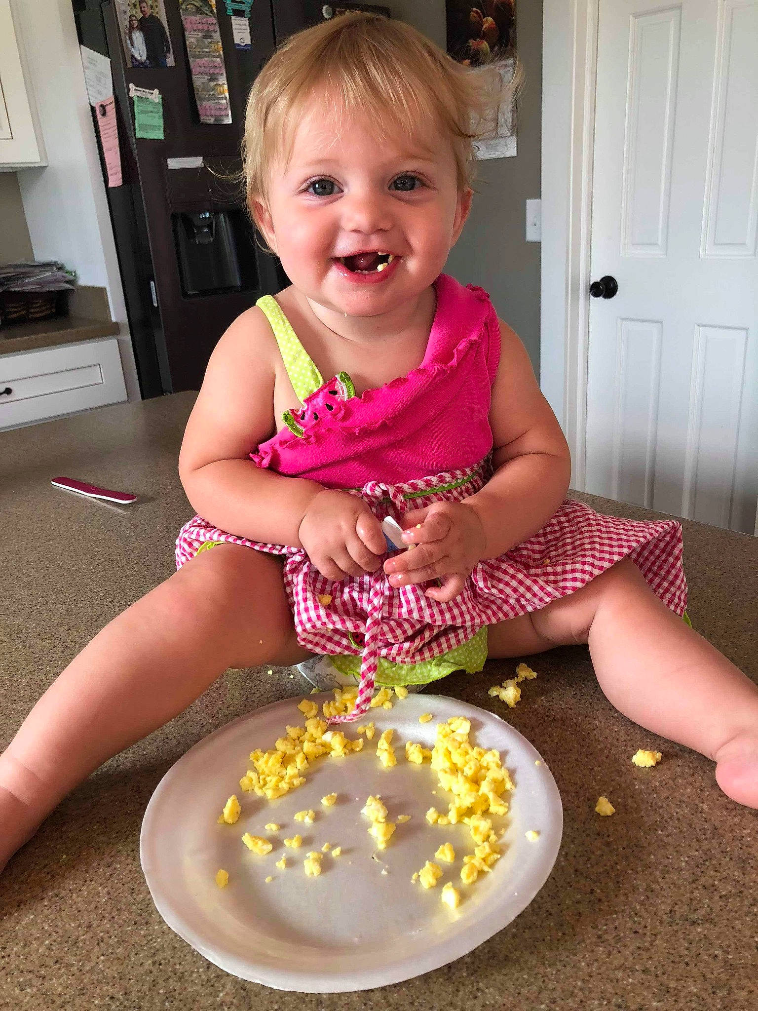 Reighnna is registered to the contest to win money with this photo: birthday, cake, child, cuisine, food, joy, party, person, snack, sweetness, toddler