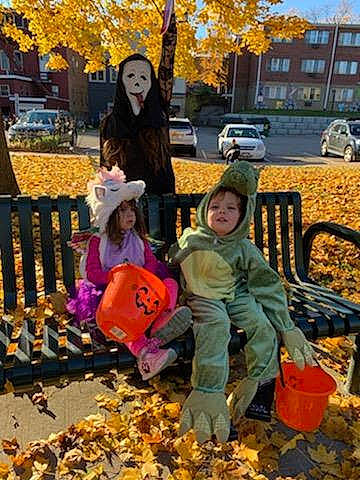 Salem is registered to the contest to win money with this photo: car, child, deciduous, fun, grass, leaf, leg, leisure, orange, people_in_nature, person, plant, pumpkin, snapshot, tire, toddler, travel, tree, wheel, woody_plant