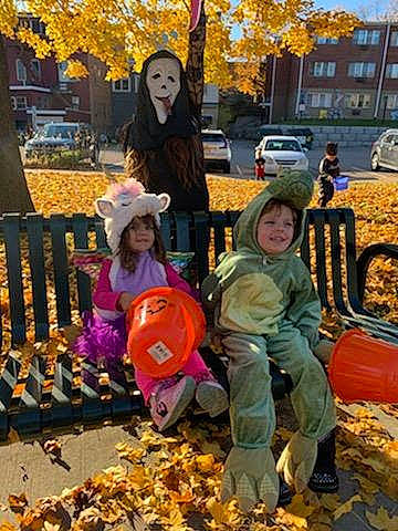 Salem is registered to the contest to win money with this photo: car, child, fun, happy, human_body, jacket, joy, leaf, leisure, orange, people, people_in_nature, person, photograph, plant, public_space, pumpkin, recreation, smile, snapshot