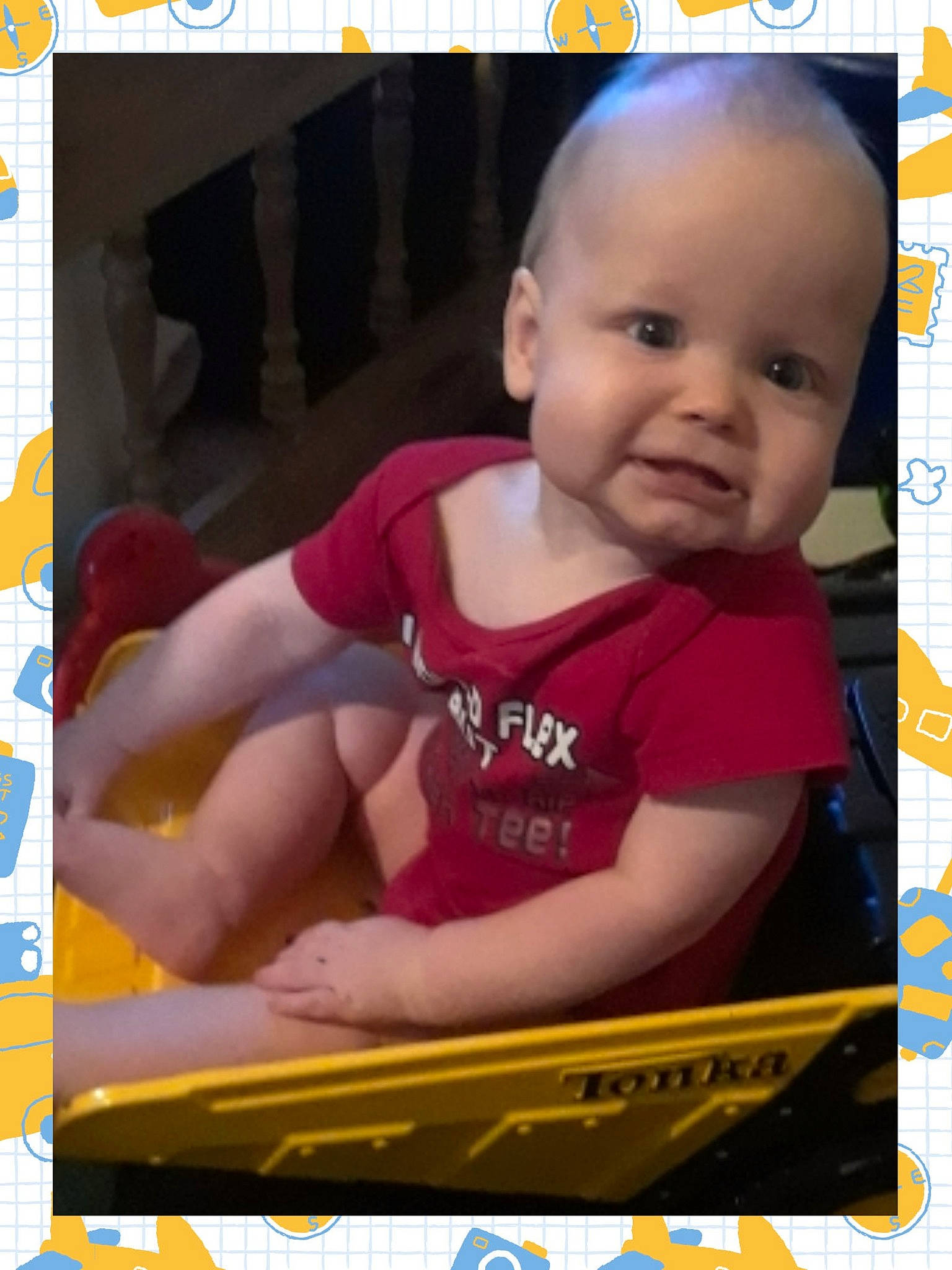 Axle is registered to the contest to win money with this photo: baby, child, person, photo_caption, photography, smile, toddler, tummy_time