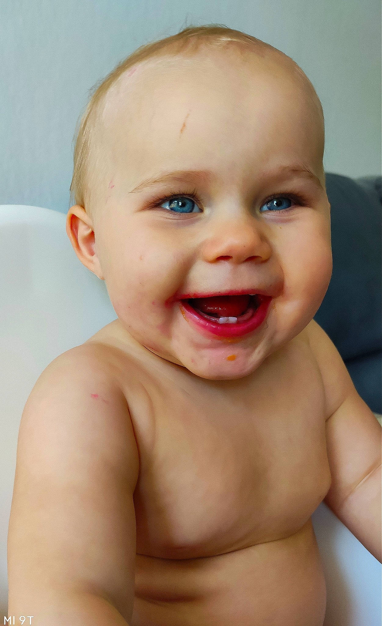 Alycia participe au concours pour gagner de l'argent avec cette photo : baby, baby_making_funny_faces, cheek, child, chin, close_up, eye, eyebrow, face, facial_expression, forehead, head, joy, lip, mouth, muscle, nose, organ, person, skin