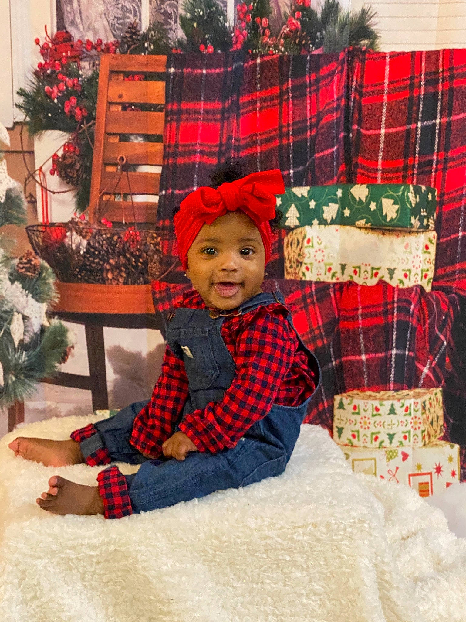 Jersey Kru is registered to the contest to win money with this photo: child, christmas, christmas_decoration, christmas_eve, christmas_stocking, christmas_tree, event, fir, holiday, interior_design, pattern, person, plaid, tartan, textile, toddler, tree, winter