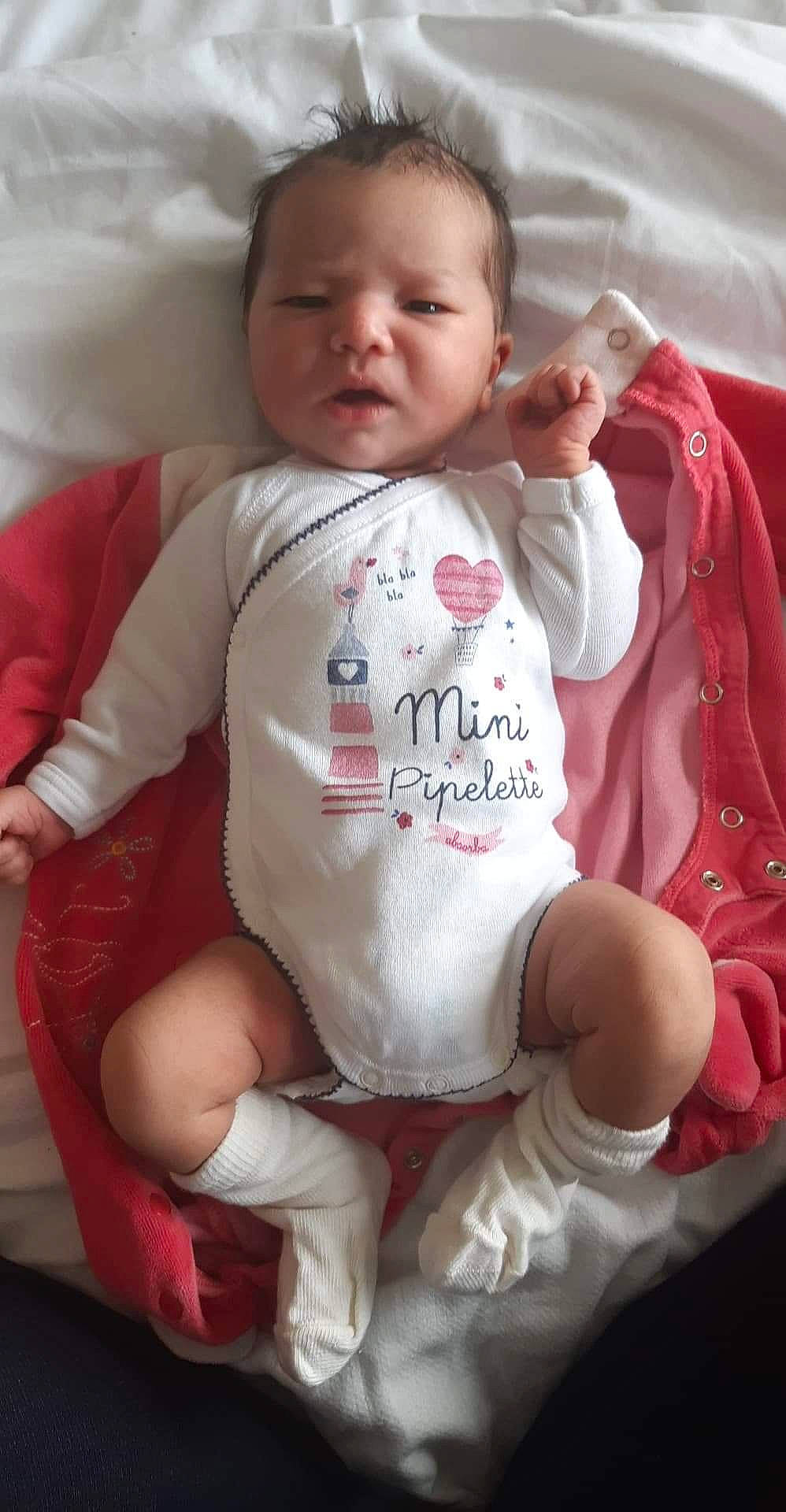 Nila participe au concours pour gagner de l'argent avec cette photo : baby, baby_products, baby_toddler_clothing, cheek, child, person, product, skin, toddler