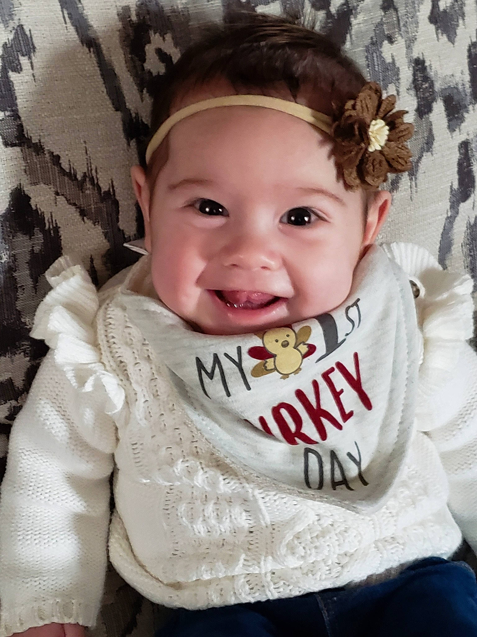 Johanna is registered to the contest to win money with this photo: boy, cheek, child, cool, eye, facial_expression, fun, girl, happiness, head, headgear, infant, joy, nose, person, product, skin, smile, textile, toddler