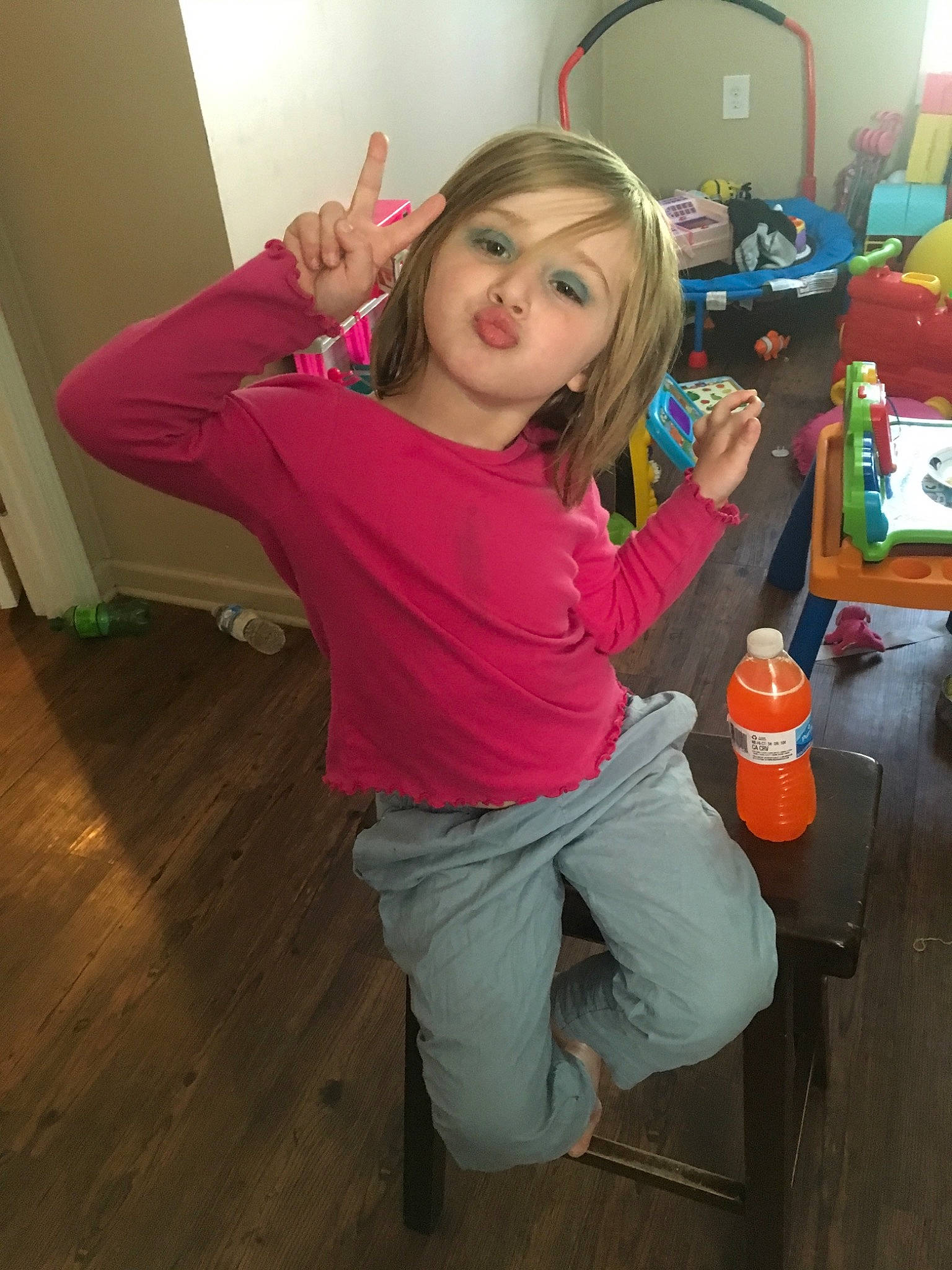 Crystal is registered to the contest to win money with this photo: long_hair, person, pink, shoulder