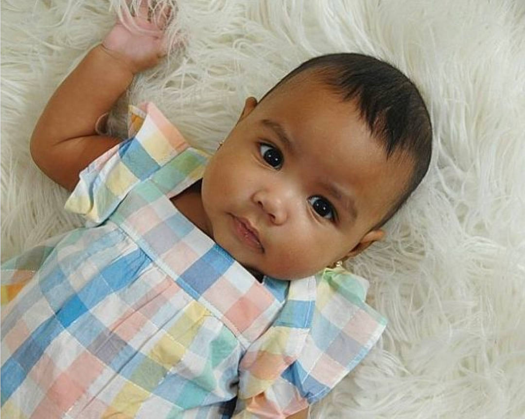 Cleigha is registered to the contest to win money with this photo: baby, baby_toddler_clothing, beauty, cheek, child, chin, ear, eye, face, forehead, head, iris, lip, neck, nose, person, skin, smile, textile, toddler