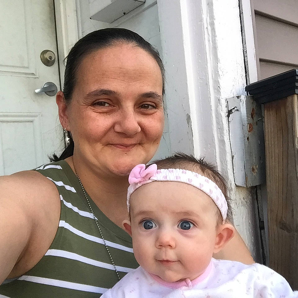 Avienda is registered to the contest to win money with this photo: baby, cheek, child, daughter, ear, face, forehead, hair_accessory, head, headgear, joy, mother, people, person, skin, smile, toddler