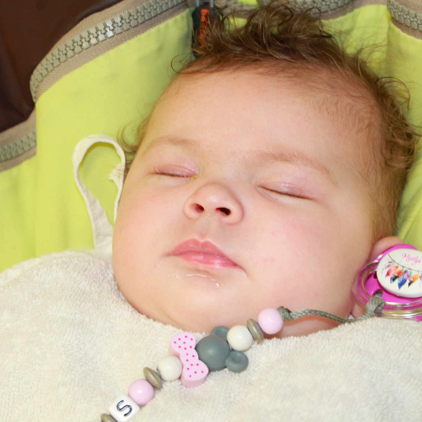 Maëlys a rejoint le concours — aidez-le/la à gagner de superbes lots ! baby, beauty, bedtime, cheek, child, close_up, eye, face, forehead, head, lip, mouth, nap, nose, pink, product, skin, sleep, smile, toddler