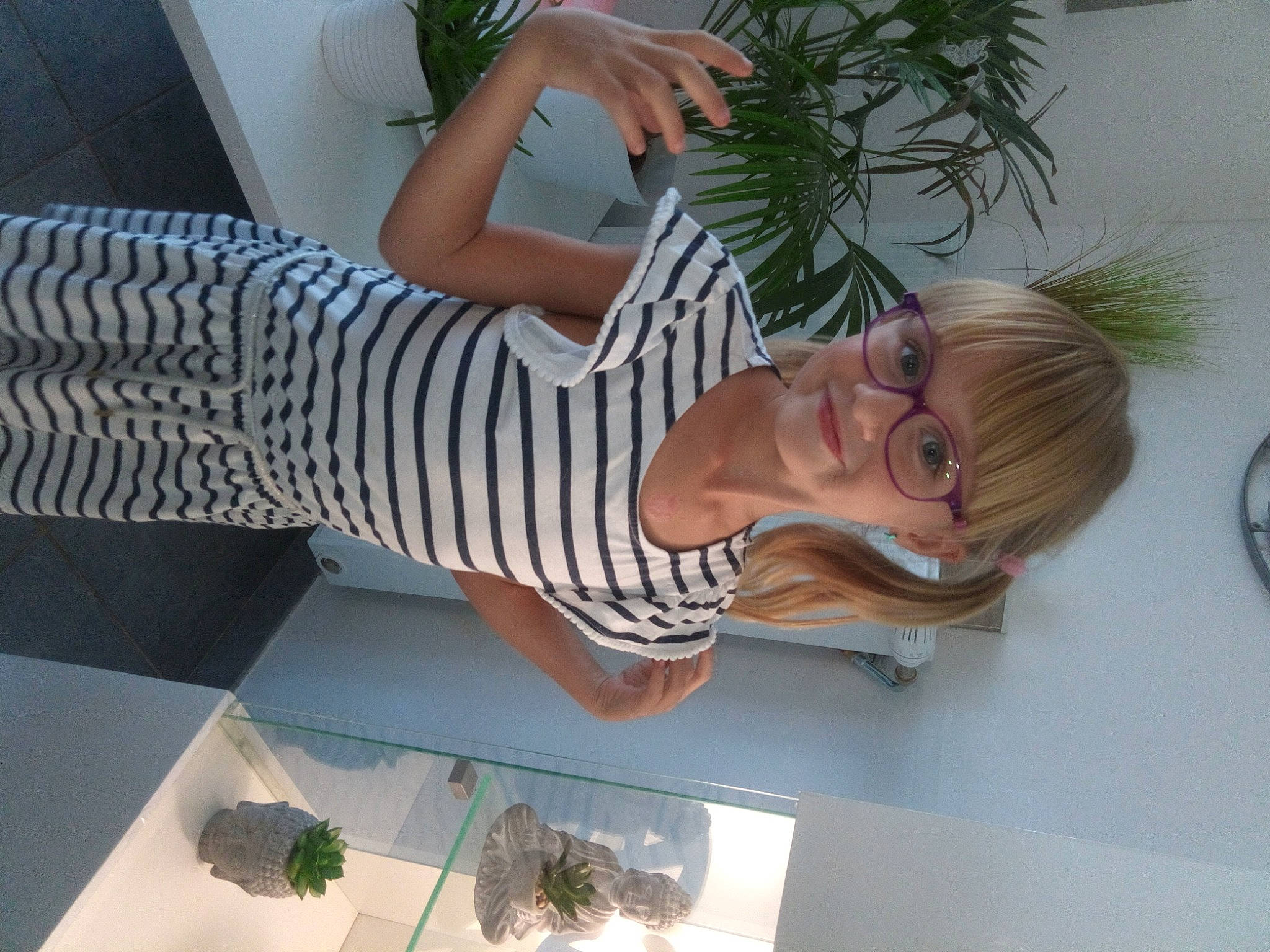 Celia participe au concours pour gagner de l'argent avec cette photo : joy, person