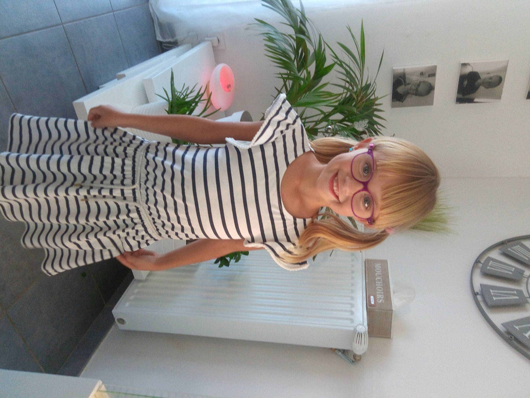 Celia a rejoint le concours — aidez-le/la à gagner de superbes lots ! joy, leisure, person, plant, tree