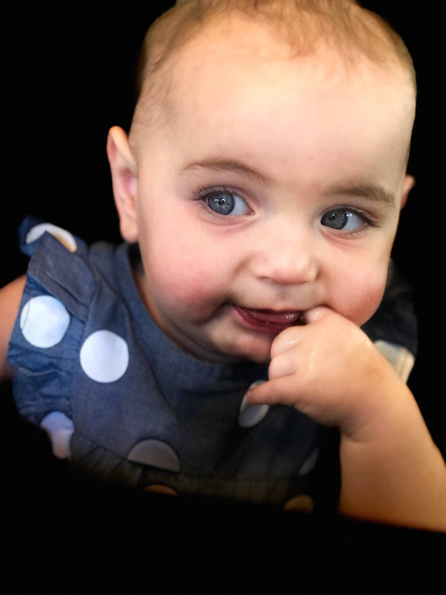 Willow is registered to the contest to win money with this photo: baby, baby_toddler_clothing, cheek, cool, ear, eyebrow, eyelash, finger, flash_photography, forehead, gesture, hand, iris, lip, mouth, neck, nose, person, skin, sleeve