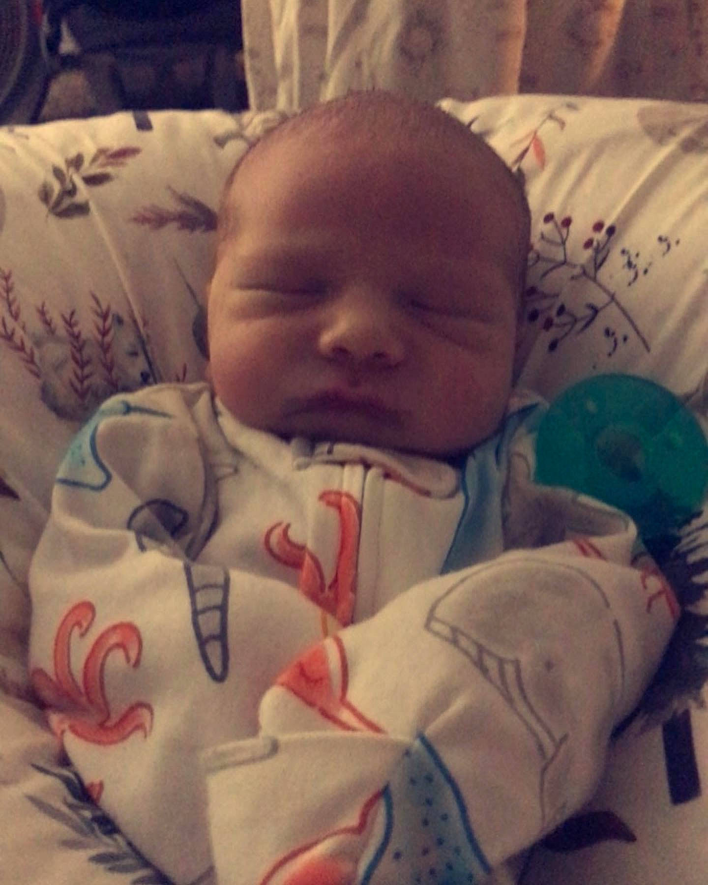 Lukus is registered to the contest to win money with this photo: baby, baby_sleeping, cheek, cloud, comfort, ear, eye, eyebrow, face, facial_expression, forehead, hand, head, human_body, lip, mouth, nose, organ, person, skin