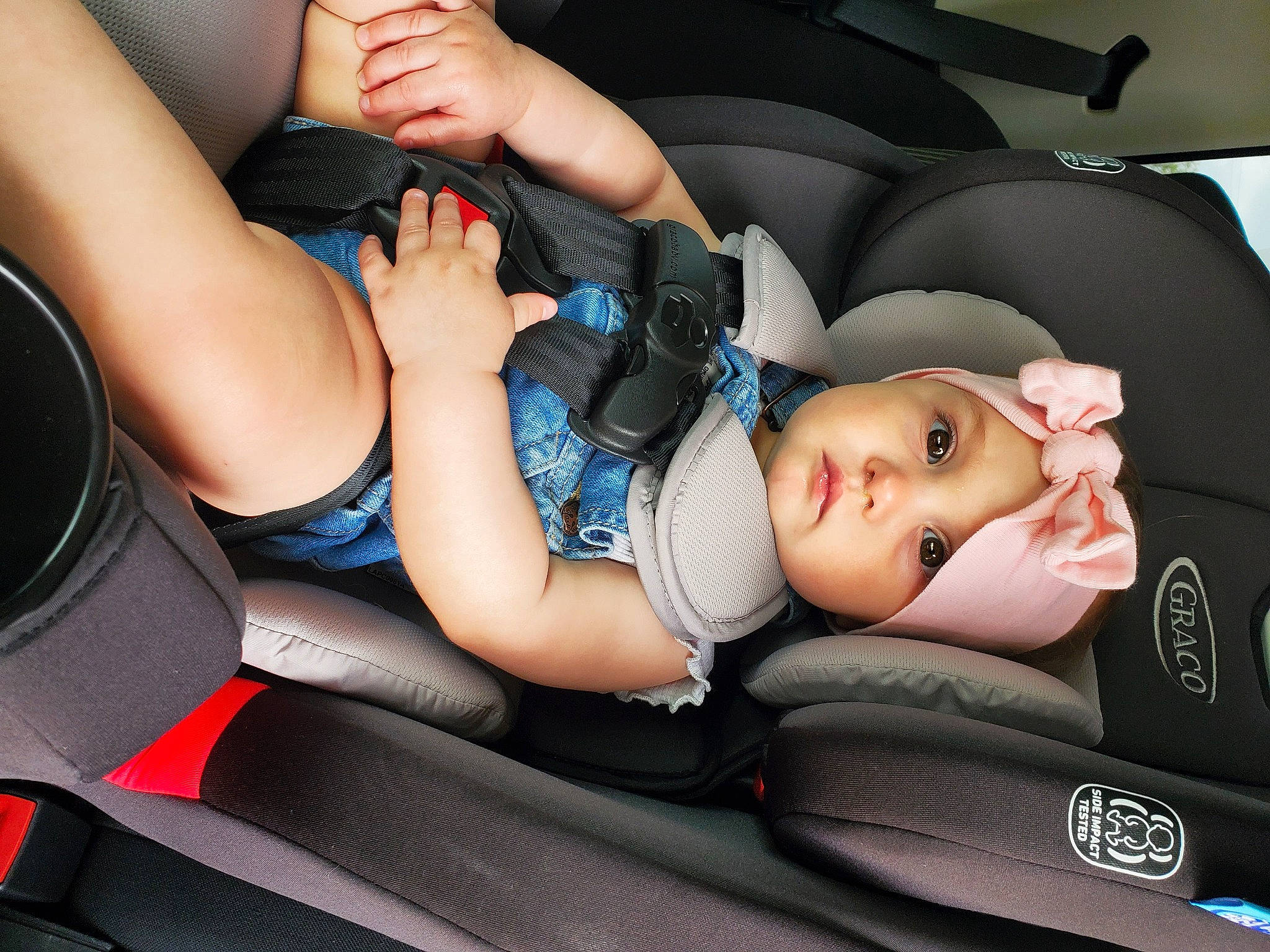 Journey joined the competition — help win amazing prizes! arm, automotive_design, black_hair, car, car_seat, car_seat_cover, comfort, finger, flash_photography, hand, head_restraint, headwear, human_body, joint, leg, motor_vehicle, mouth, muscle, person, thigh