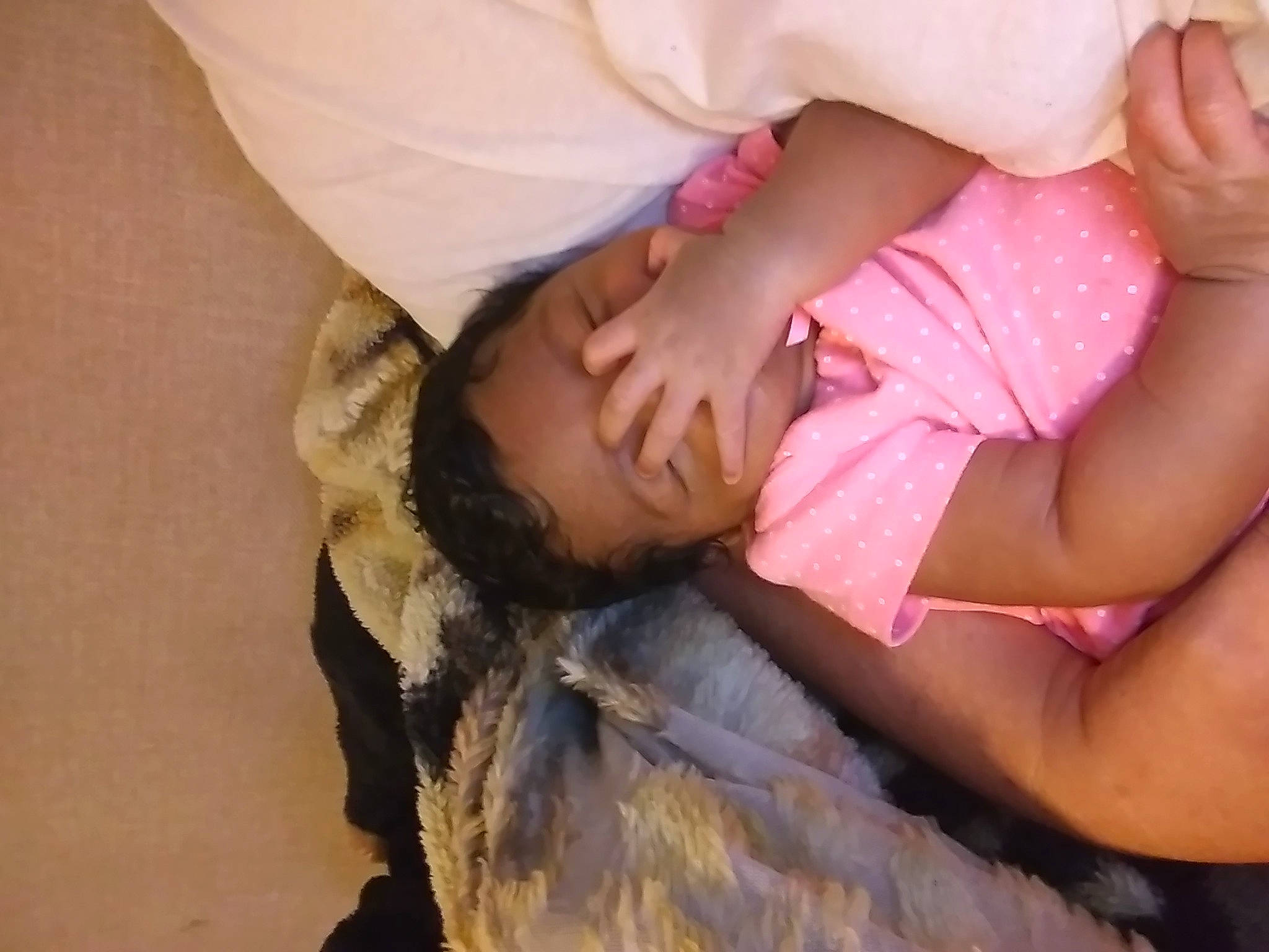 Aiyana is registered to the contest to win money with this photo: arm, child, finger, flesh, hand, leg, mouth, muscle, person