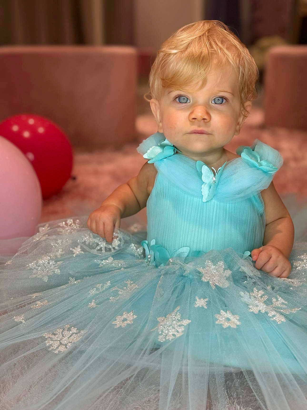 Alayna participe au concours pour gagner de l'argent avec cette photo : arm, baby, baby_toddler_clothing, child, day_dress, dress, embellishment, event, face, flash_photography, formal_wear, fun, hair, happy, iris, people, person, pink, sitting, skin