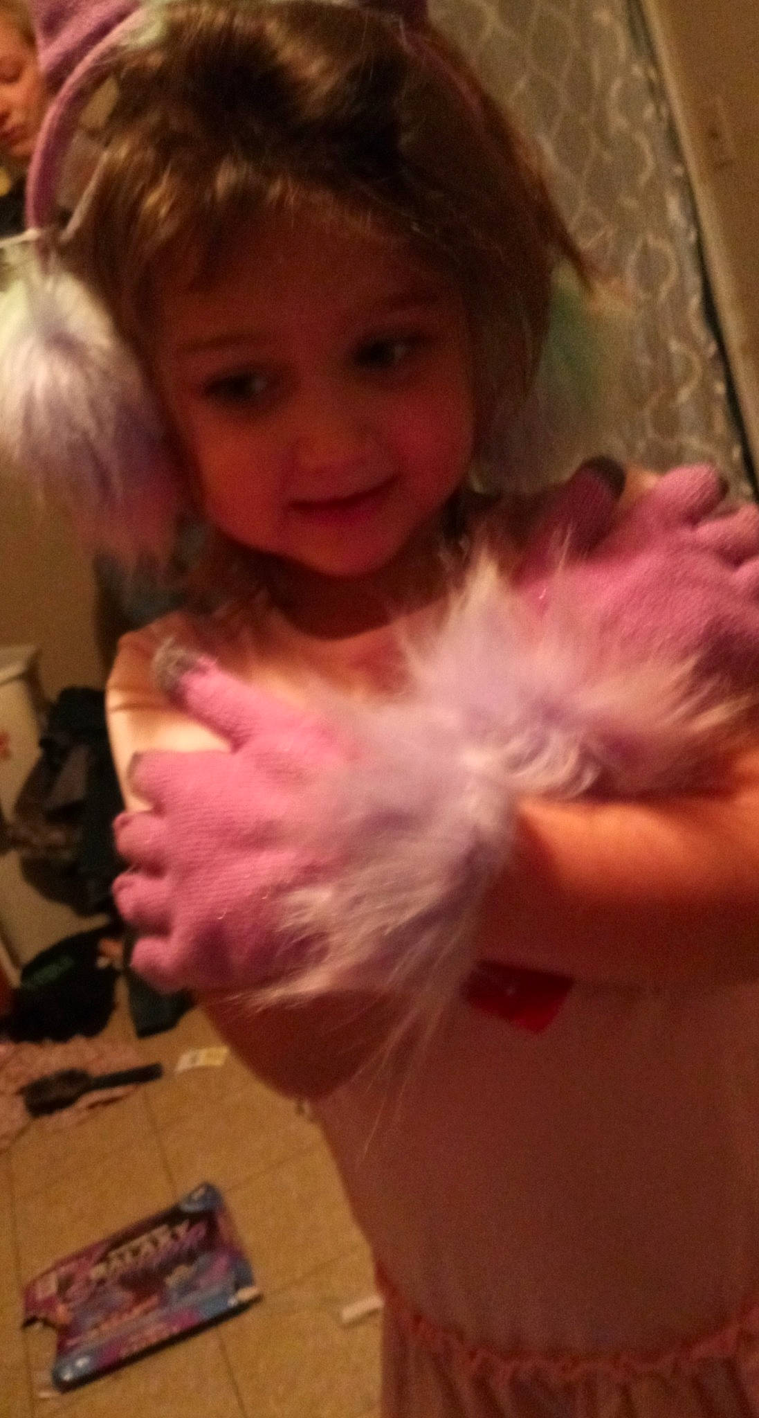 Harmoney is registered to the contest to win money with this photo: arm, blond, brown_hair, cheek, child, ear, eye, face, hair, hair_coloring, head, human, iris, lip, mouth, muscle, nose, person, pink, smile