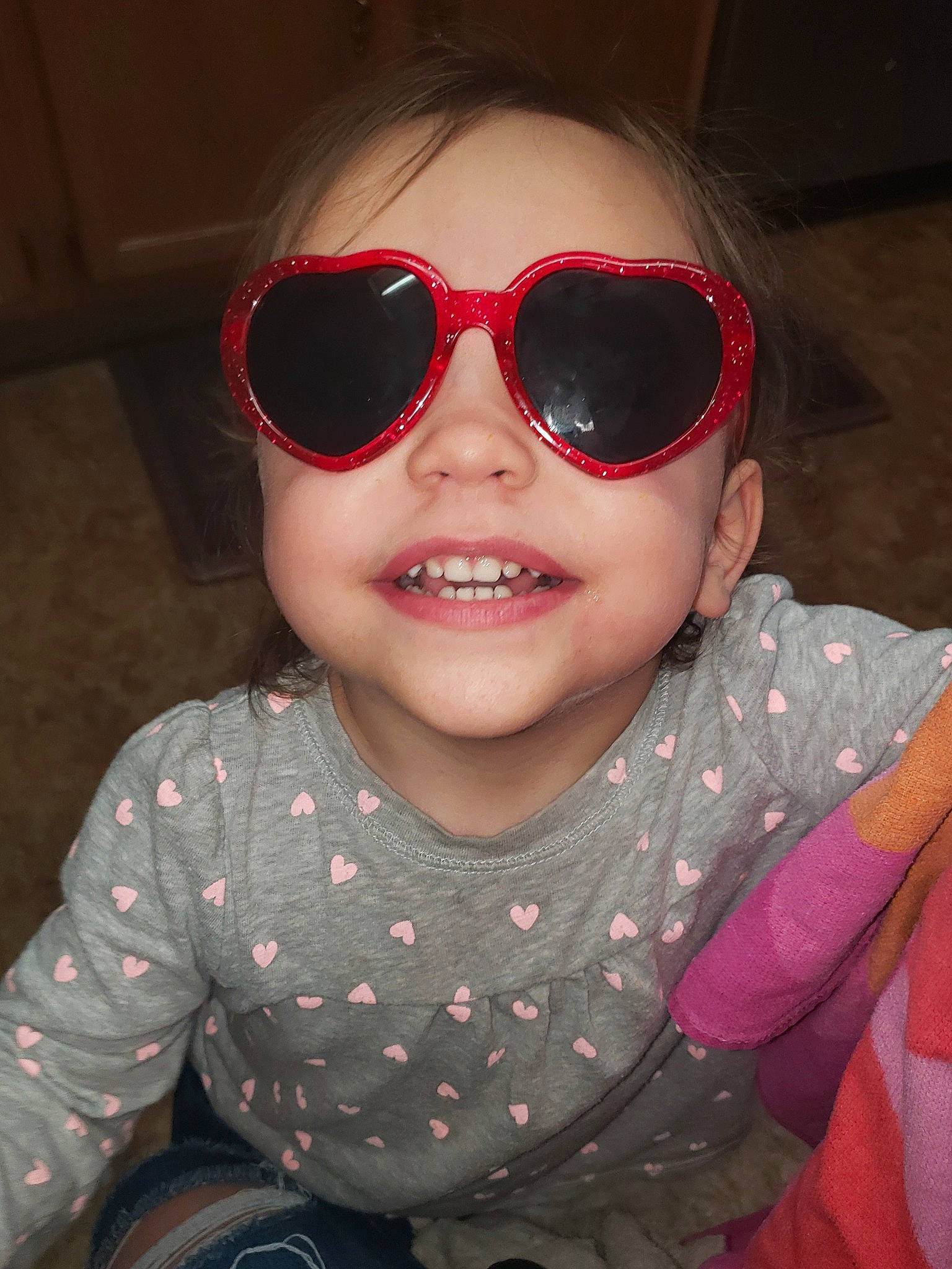 Anelia is registered to the contest to win money with this photo: cheek, child, chin, cool, eyewear, face, facial_expression, fun, glasses, goggles, head, lip, nose, person, personal_protective_equipment, pink, skin, smile, sunglasses, toddler