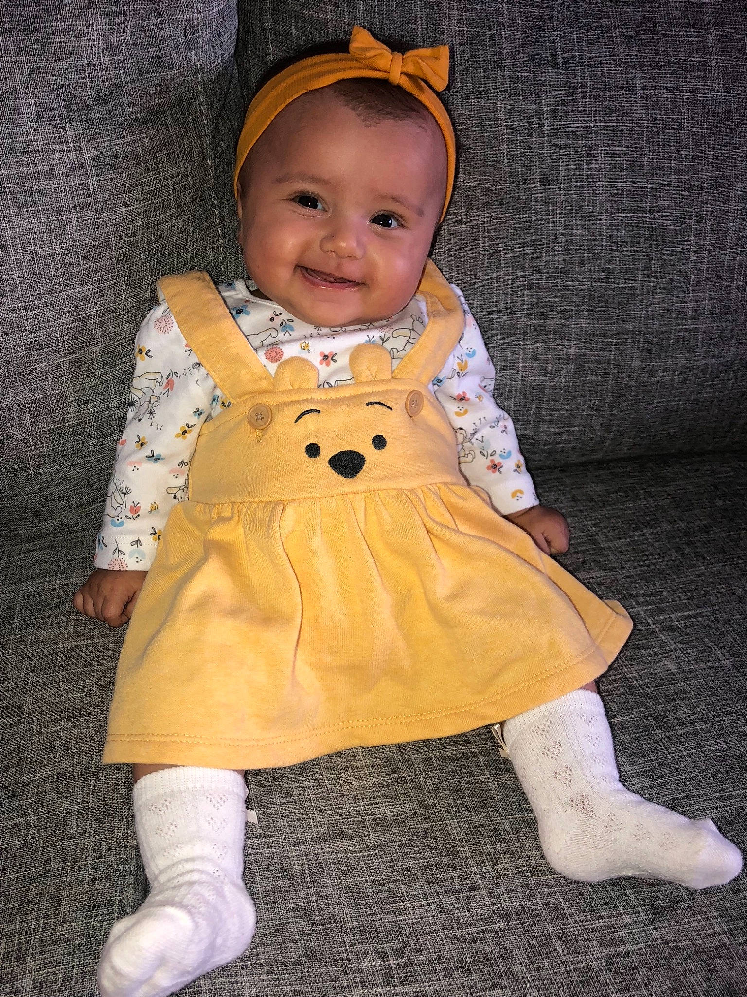 Lianna participe au concours pour gagner de l'argent avec cette photo : baby, baby_toddler_clothing, child, clothing, costume, dress, joy, outerwear, person, toddler, yellow
