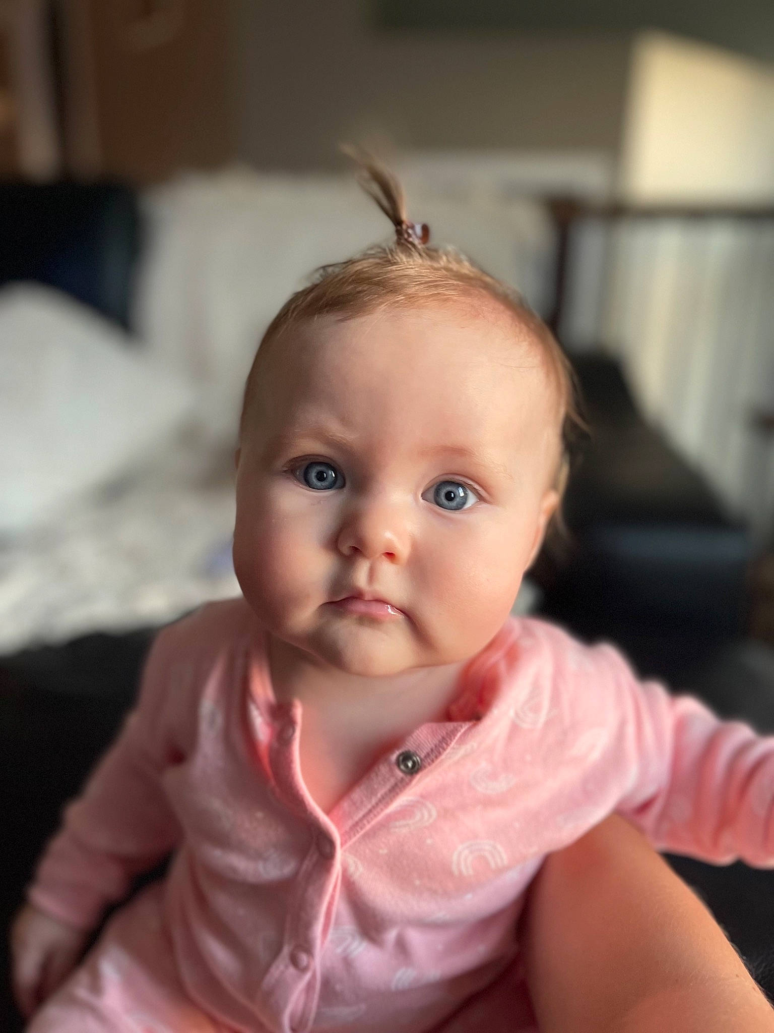 Myrielle participe au concours pour gagner de l'argent avec cette photo : baby, baby_toddler_clothing, cheek, chin, comfort, ear, eyebrow, eyelash, forehead, hair, happy, head, human_body, iris, lip, mouth, nose, person, skin, sleeve