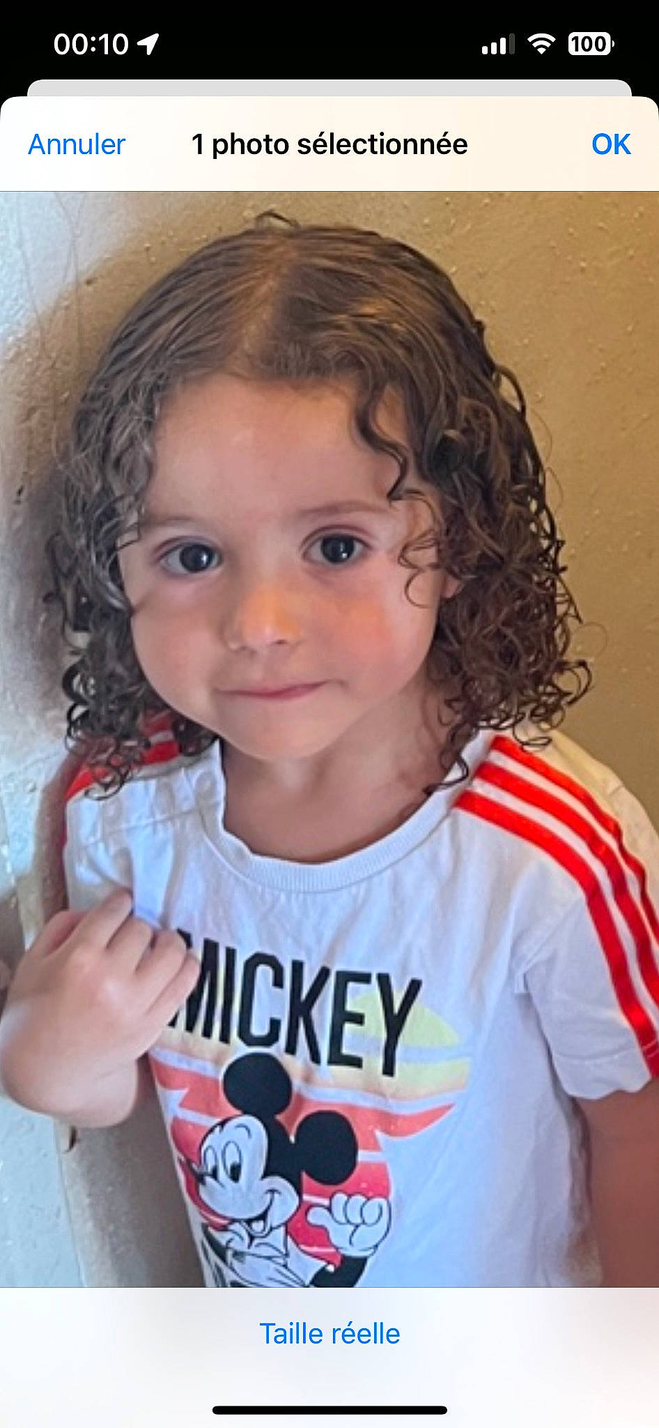 Fodil a rejoint le concours — aidez-le/la à gagner de superbes lots ! baby_toddler_clothing, cheek, chin, eye, eyebrow, eyelash, face, facial_expression, forehead, gesture, happy, iris, lip, mouth, nose, organ, person, skin, sleeve, smile