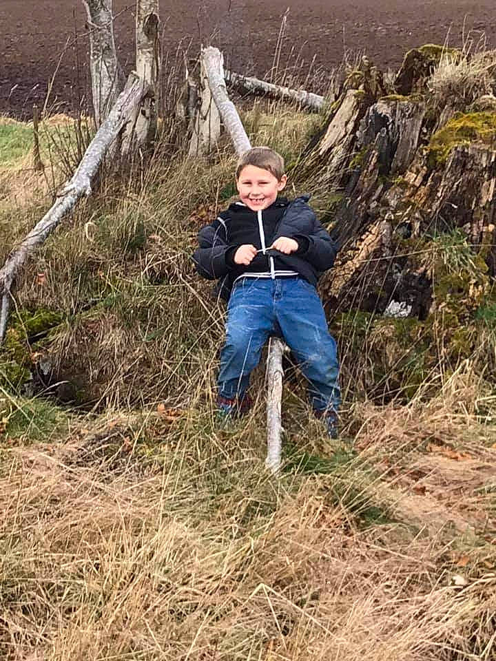 Troy joined the competition — help win amazing prizes! grass, grass_family, hay, joy, person, plant, soil, straw, tree