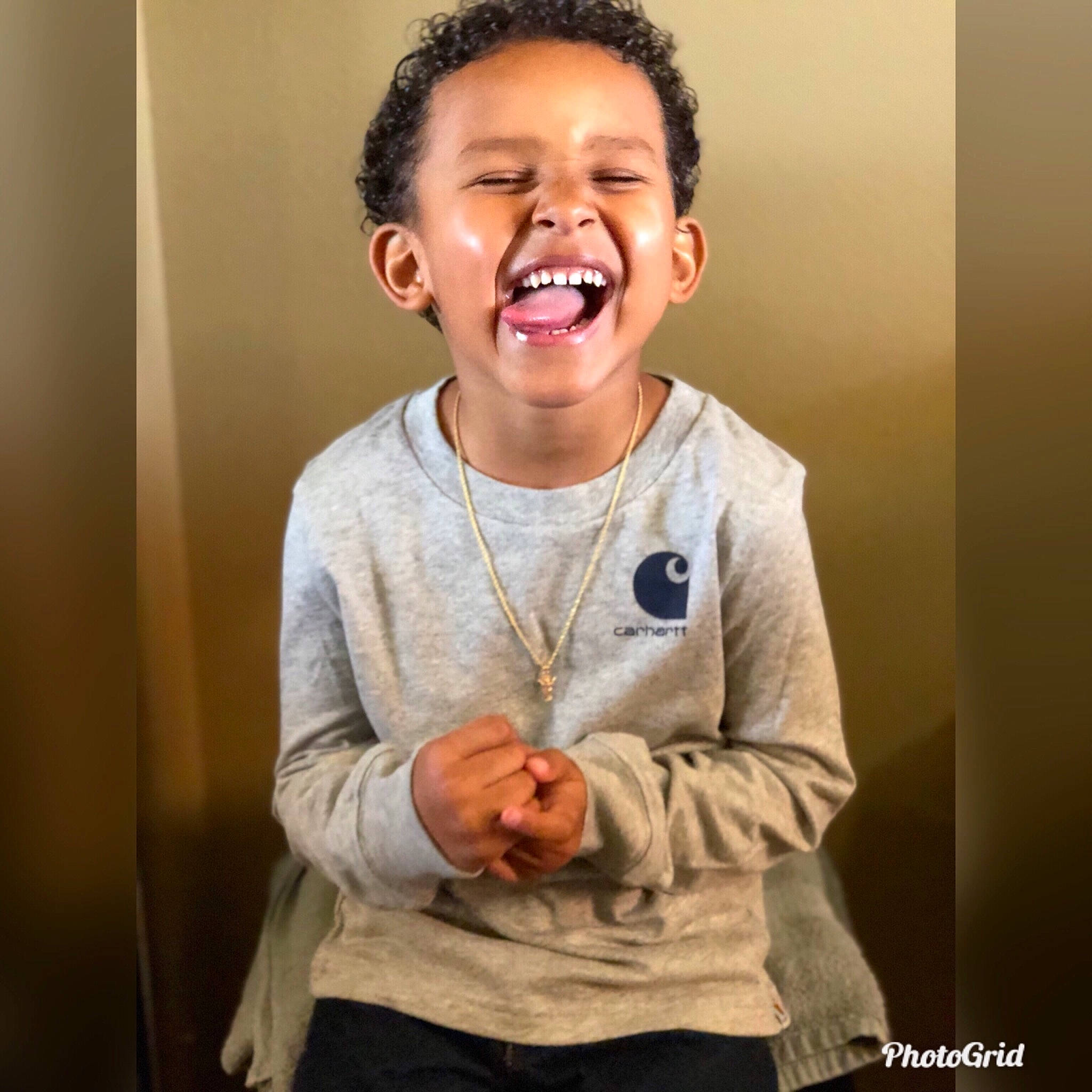 Azriel is registered to the contest to win money with this photo: arm, cheek, child, chin, cool, face, facial_expression, finger, forehead, fun, gesture, happy, jaw, joy, laugh, mouth, neck, nose, organ, person