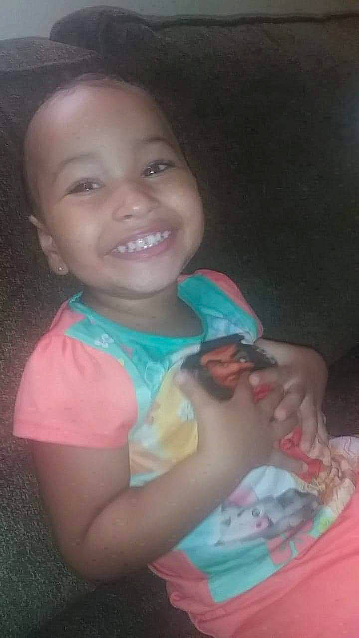 Egypt is registered to the contest to win money with this photo: baby, cheek, child, facial_expression, fun, happy, joy, lip, mouth, person, play, skin, smile, toddler, tooth