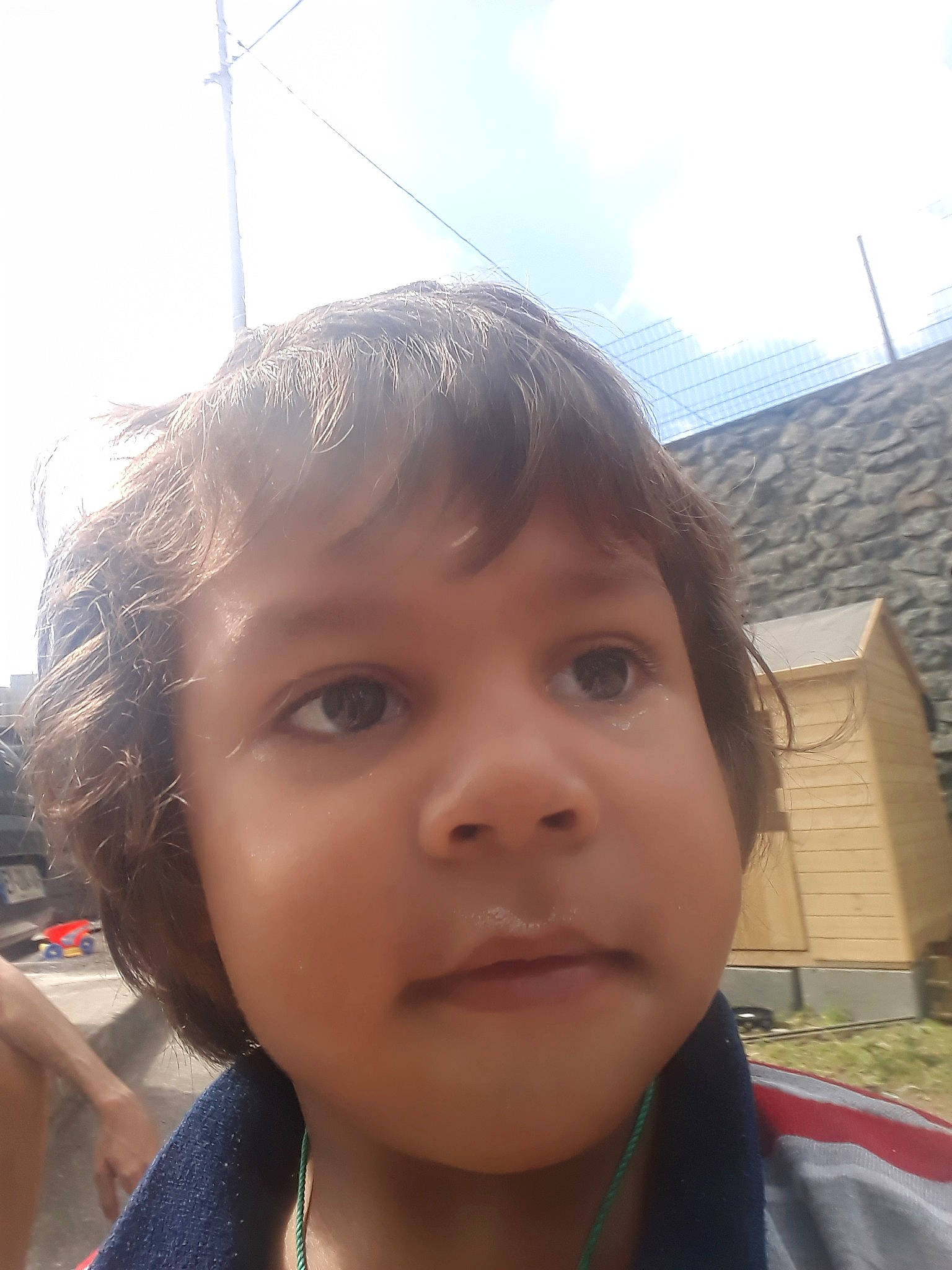 Denis a rejoint le concours — aidez-le/la à gagner de superbes lots ! black_hair, cheek, child, chin, cool, ear, eye, eyebrow, face, forehead, girl, hairstyle, head, lip, mouth, nose, person, selfie, skin, smile