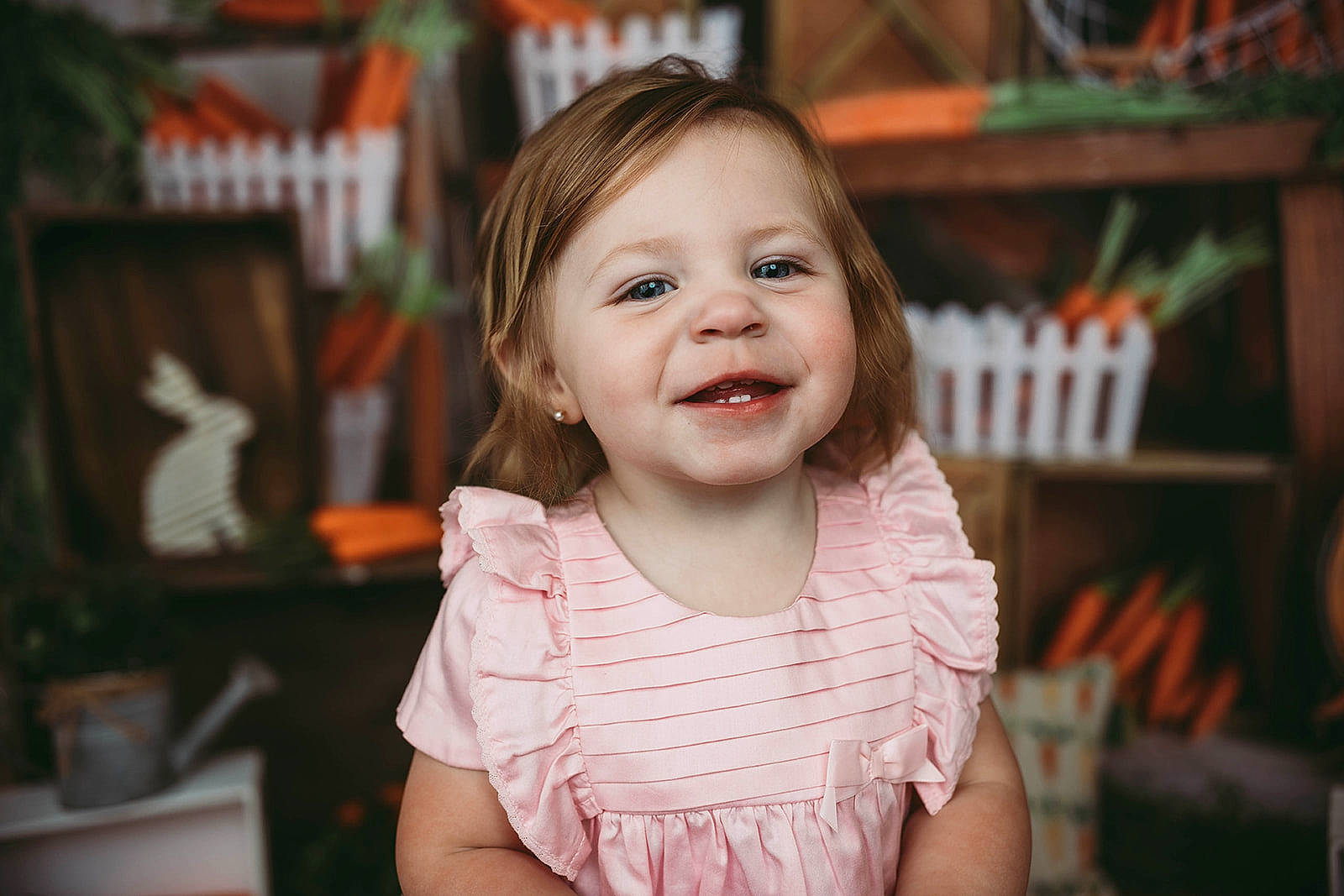 Vivien is registered to the contest to win money with this photo: baby, cheek, child, event, facial_expression, flash_photography, fun, happy, head, iris, joy, laugh, leisure, nose, organ, person, portrait_photography, sitting, skin, smile