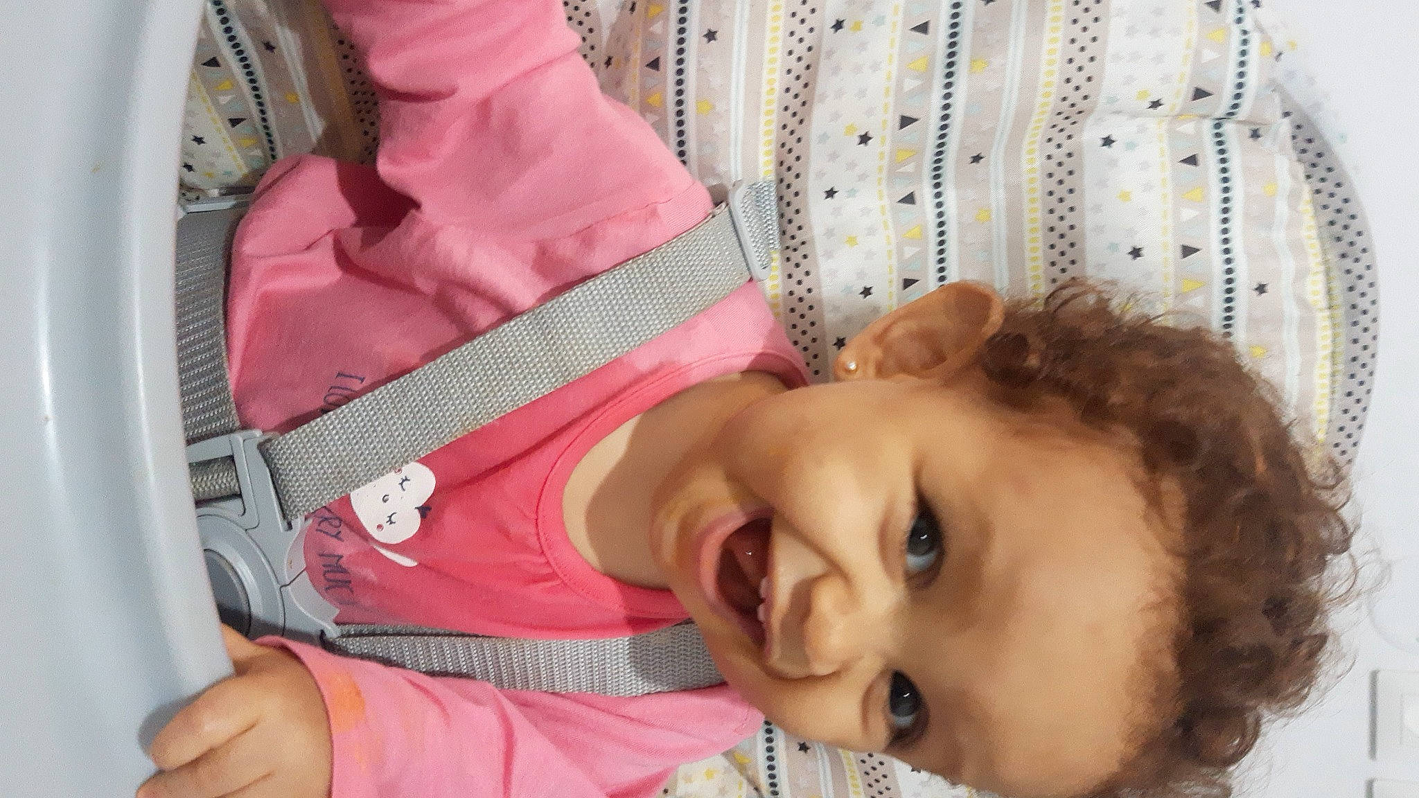 Ziyah a rejoint le concours — aidez-le/la à gagner de superbes lots ! baby, baby_products, baby_toddler_clothing, cheek, child, eyelash, happy, magenta, mouth, neck, nose, people, person, pink, skin, sleeve, smile, textile, toddler, tree