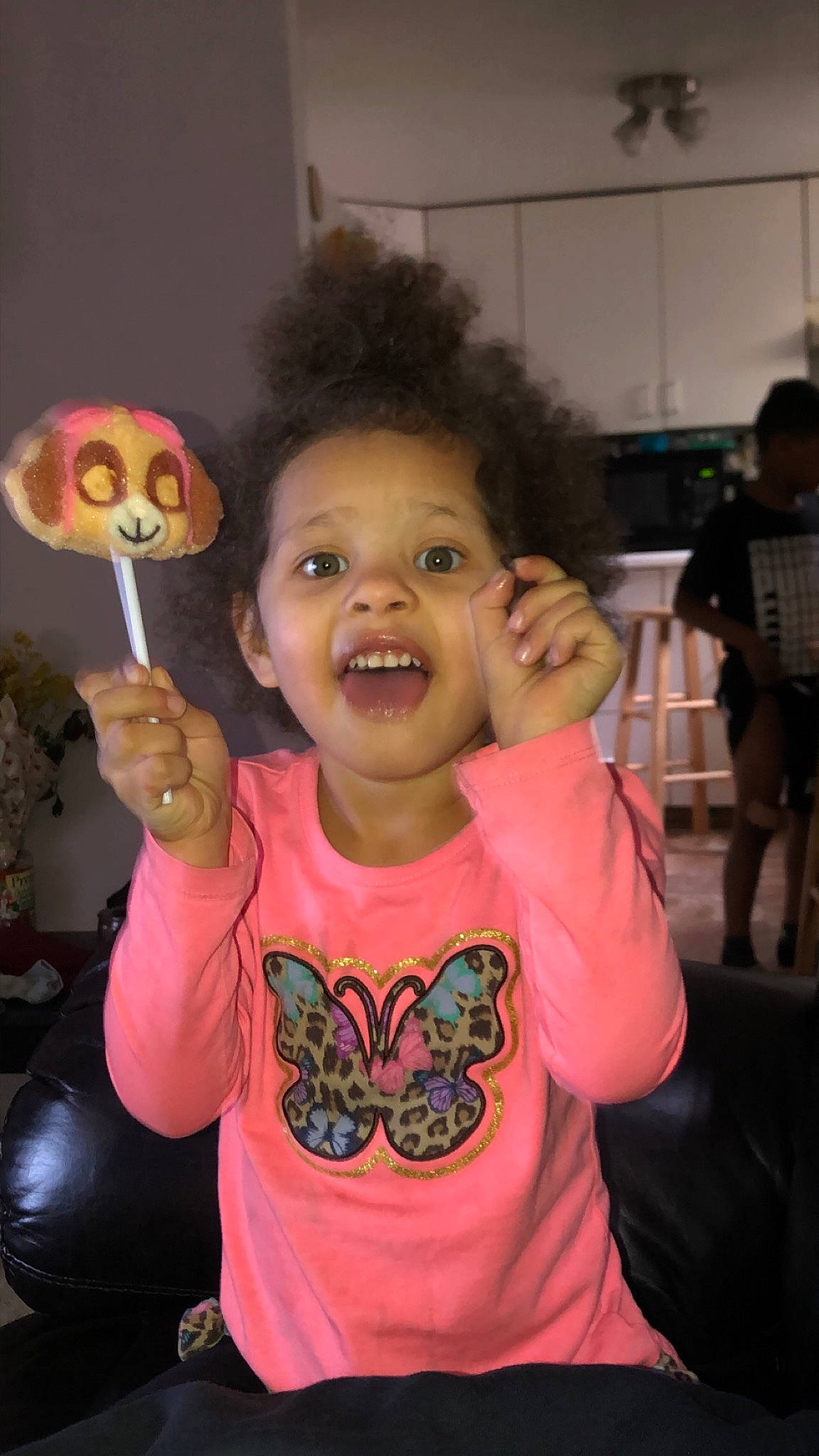 Ellianna is registered to the contest to win money with this photo: child, person, smile, toddler